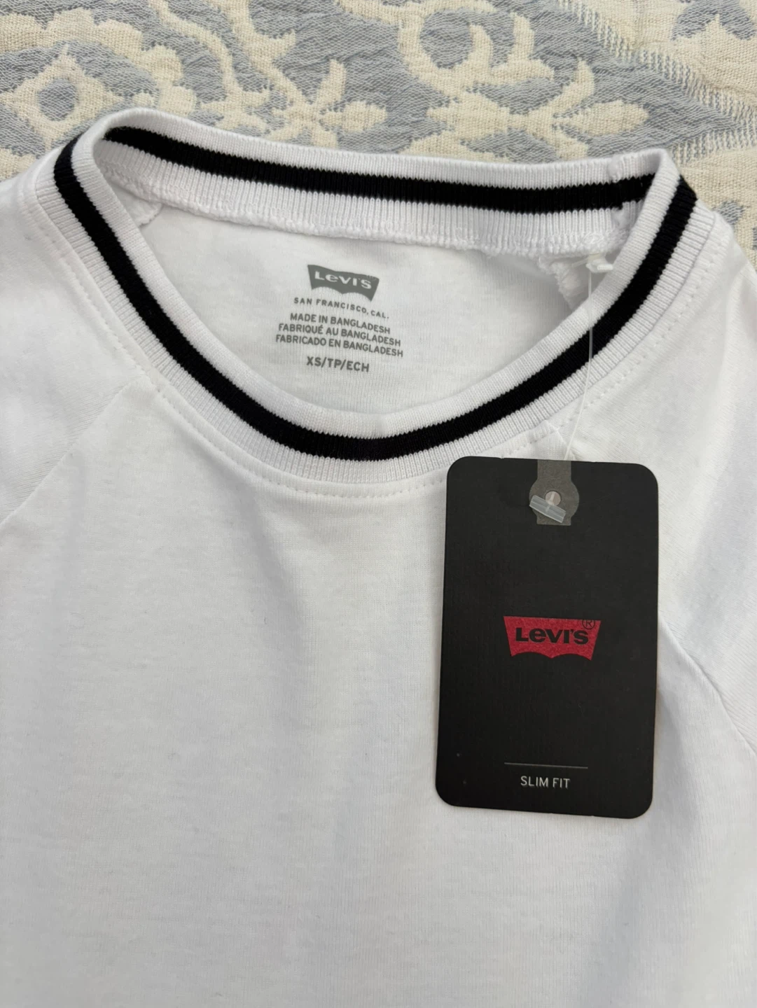 Levi's White Slim Fit T-Shirt Size XS - photo 2