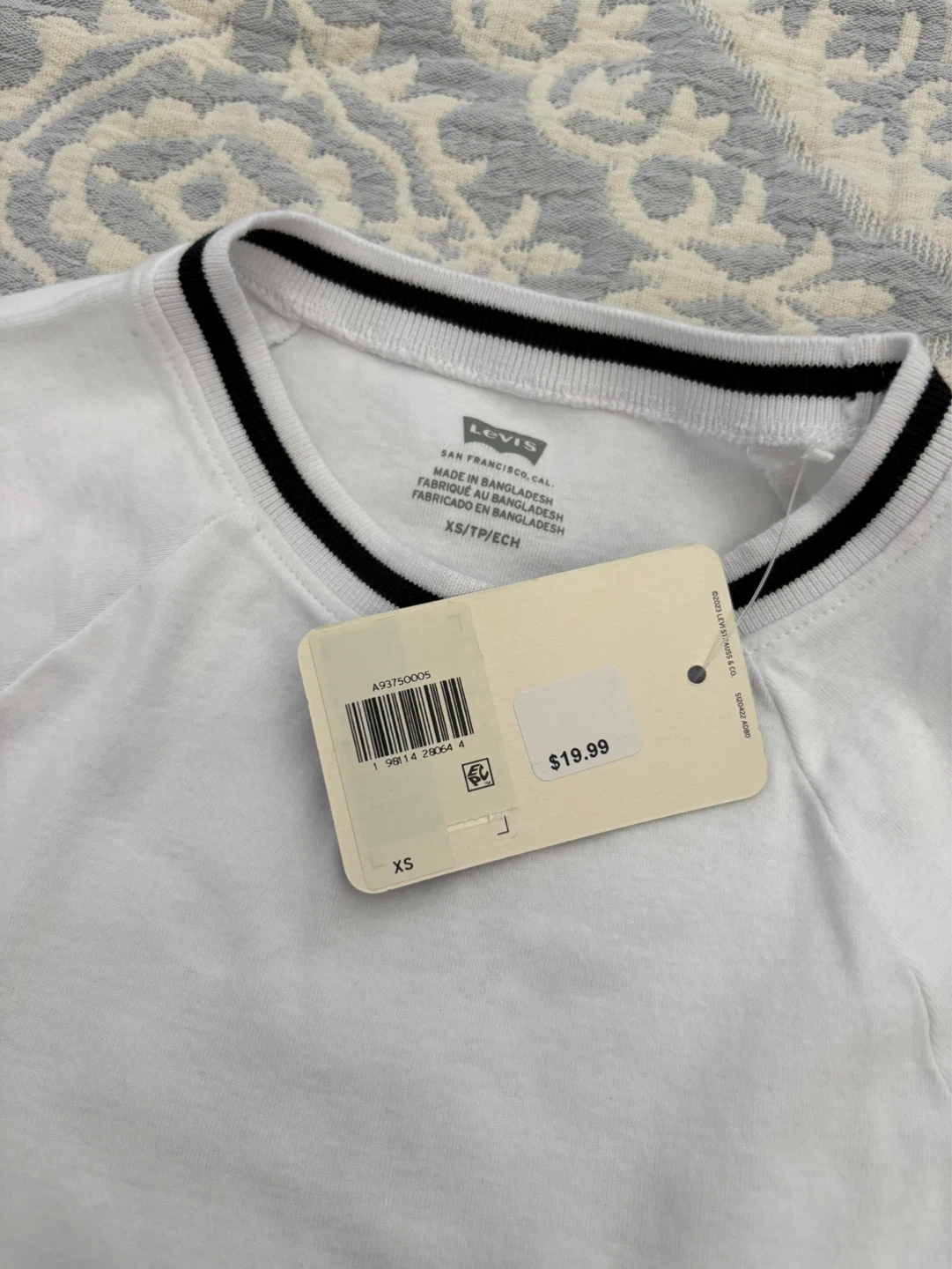 Levi's White Slim Fit T-Shirt Size XS - photo 3