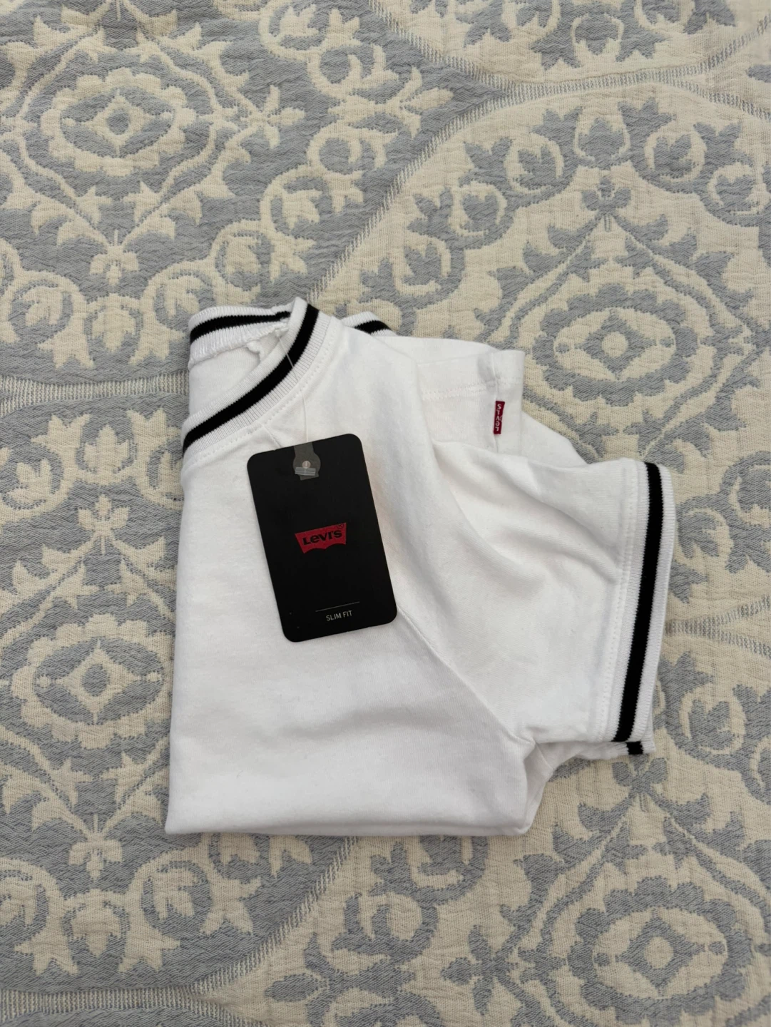 Levi's White Slim Fit T-Shirt Size XS - photo 4