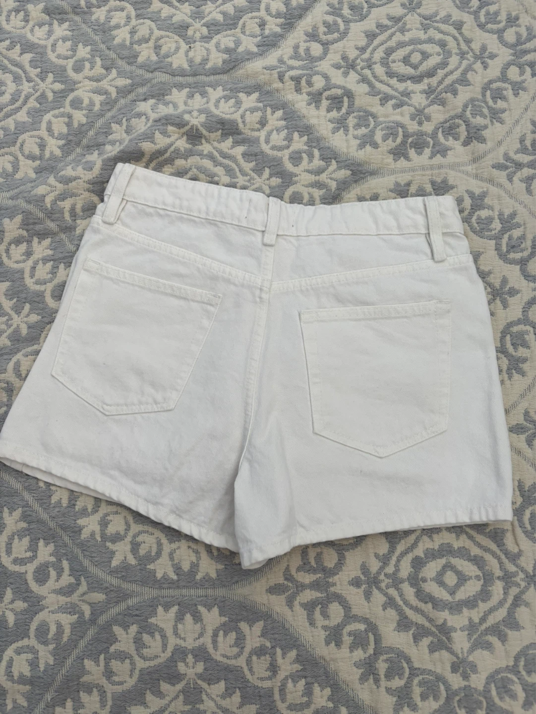 ZARA White Denim Shorts - Size M - photo 4