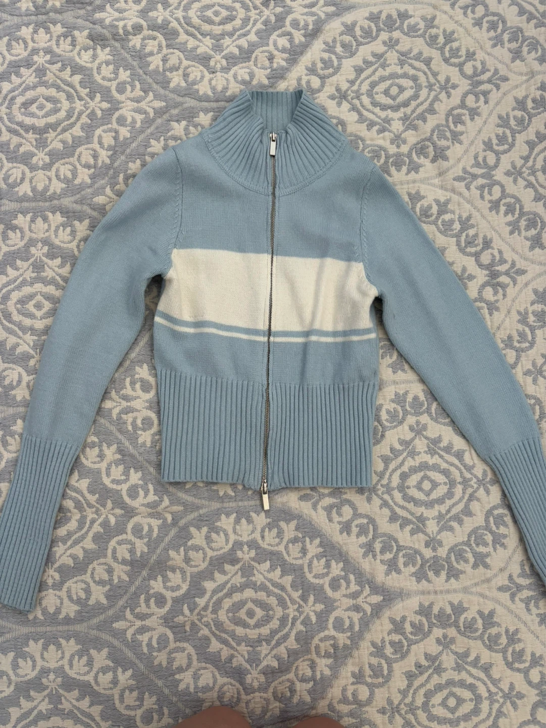 Forever 21 Light Blue Striped Zip-Up Sweater Size L - photo 2