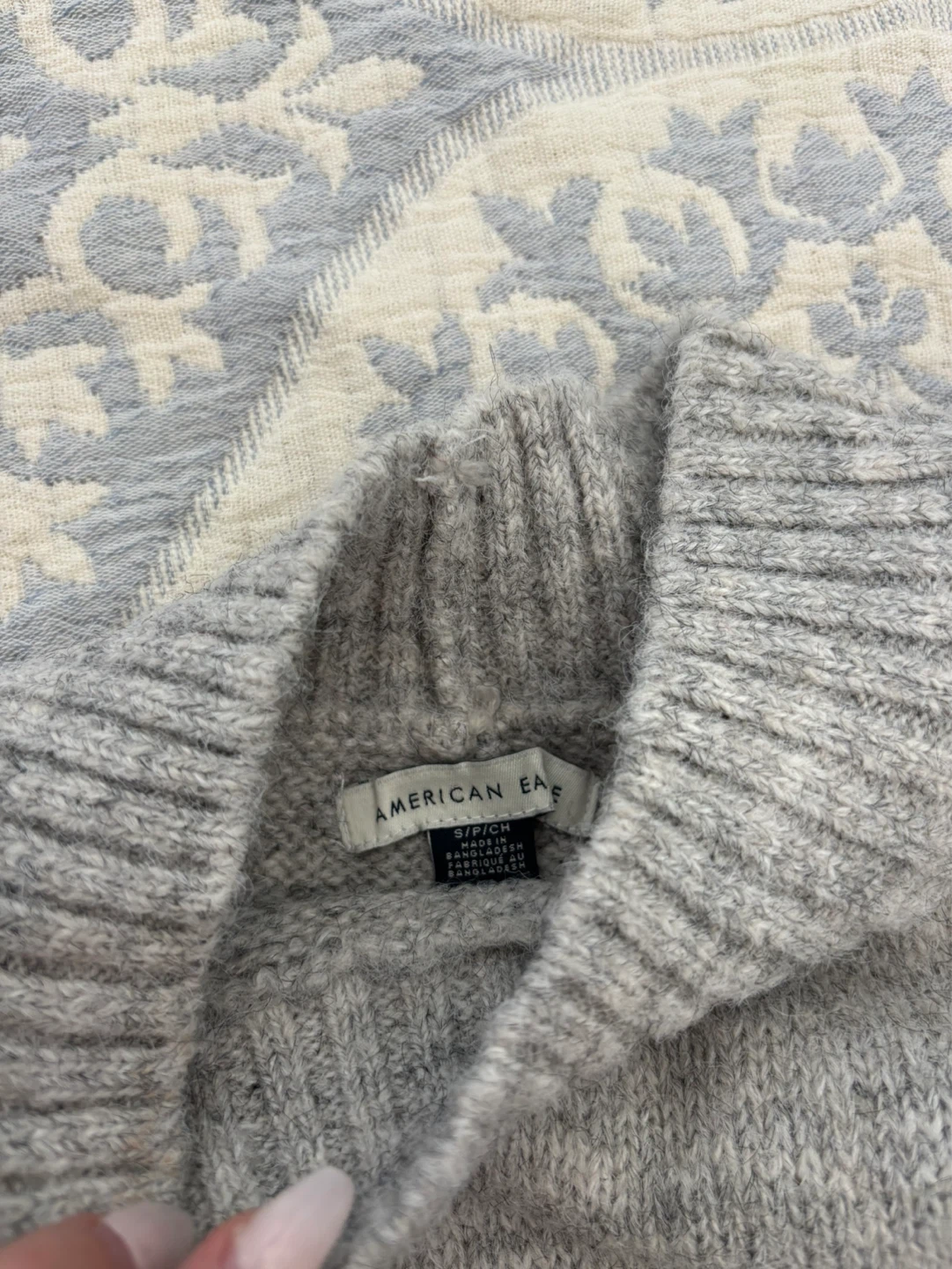 American Eagle Grey Sweater - photo 3