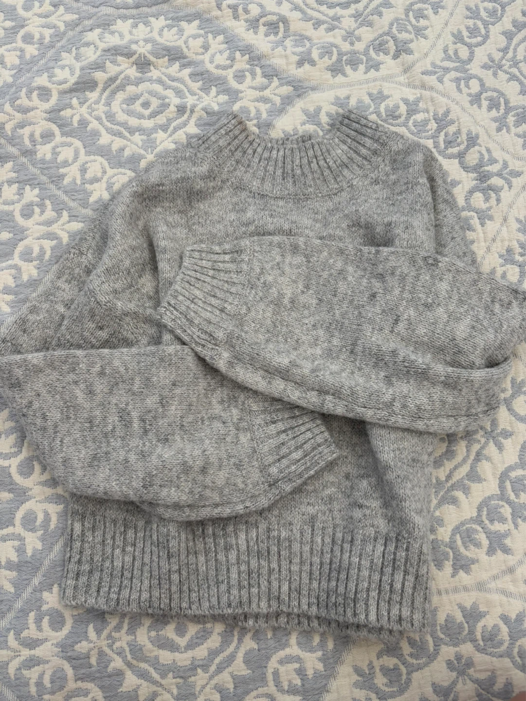 American Eagle Grey Sweater - photo 4