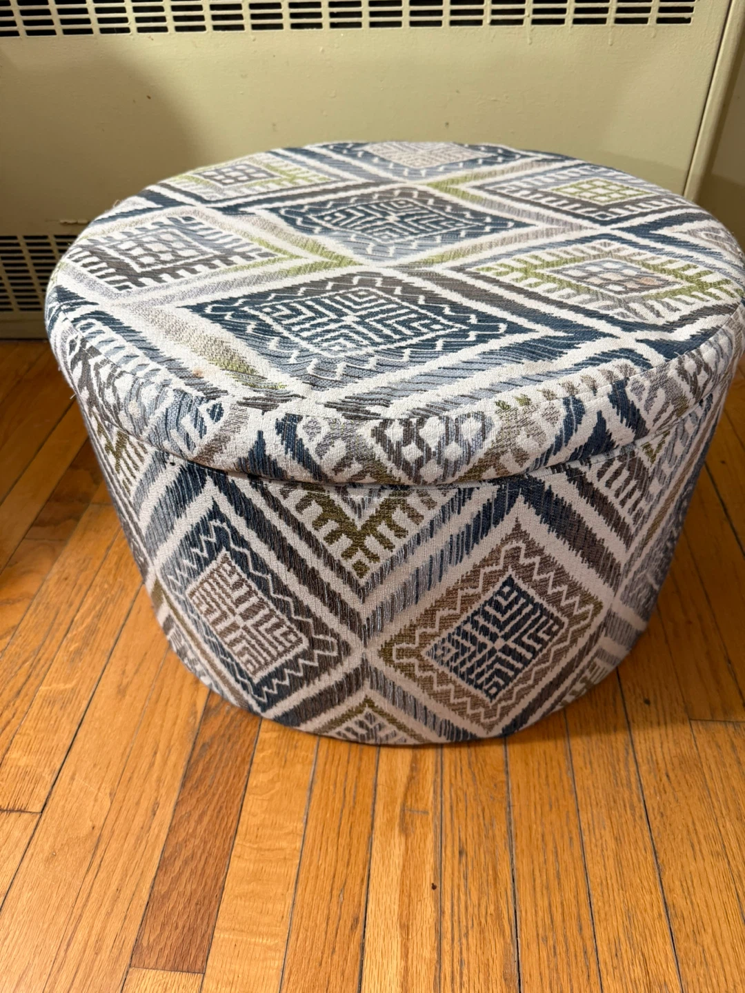 Round Storage Ottoman Pouf with Geometric Pattern - photo 5