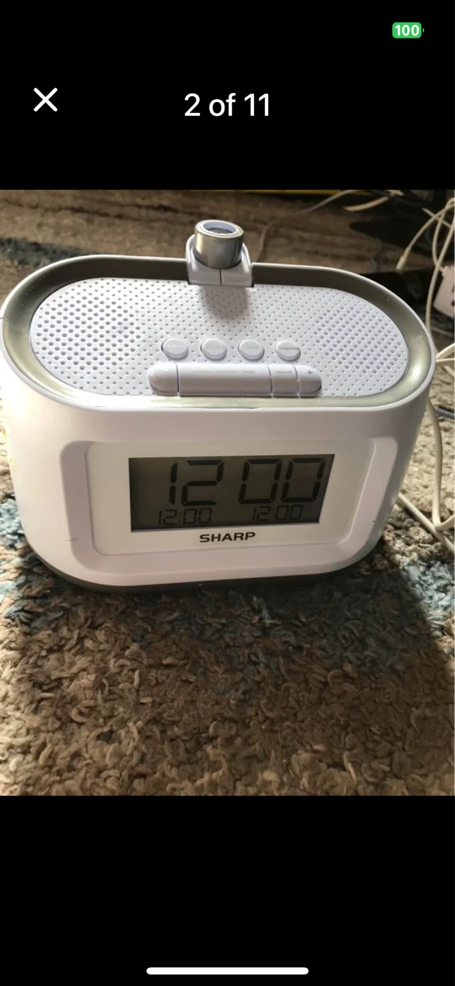 Sharp projection alarm clock