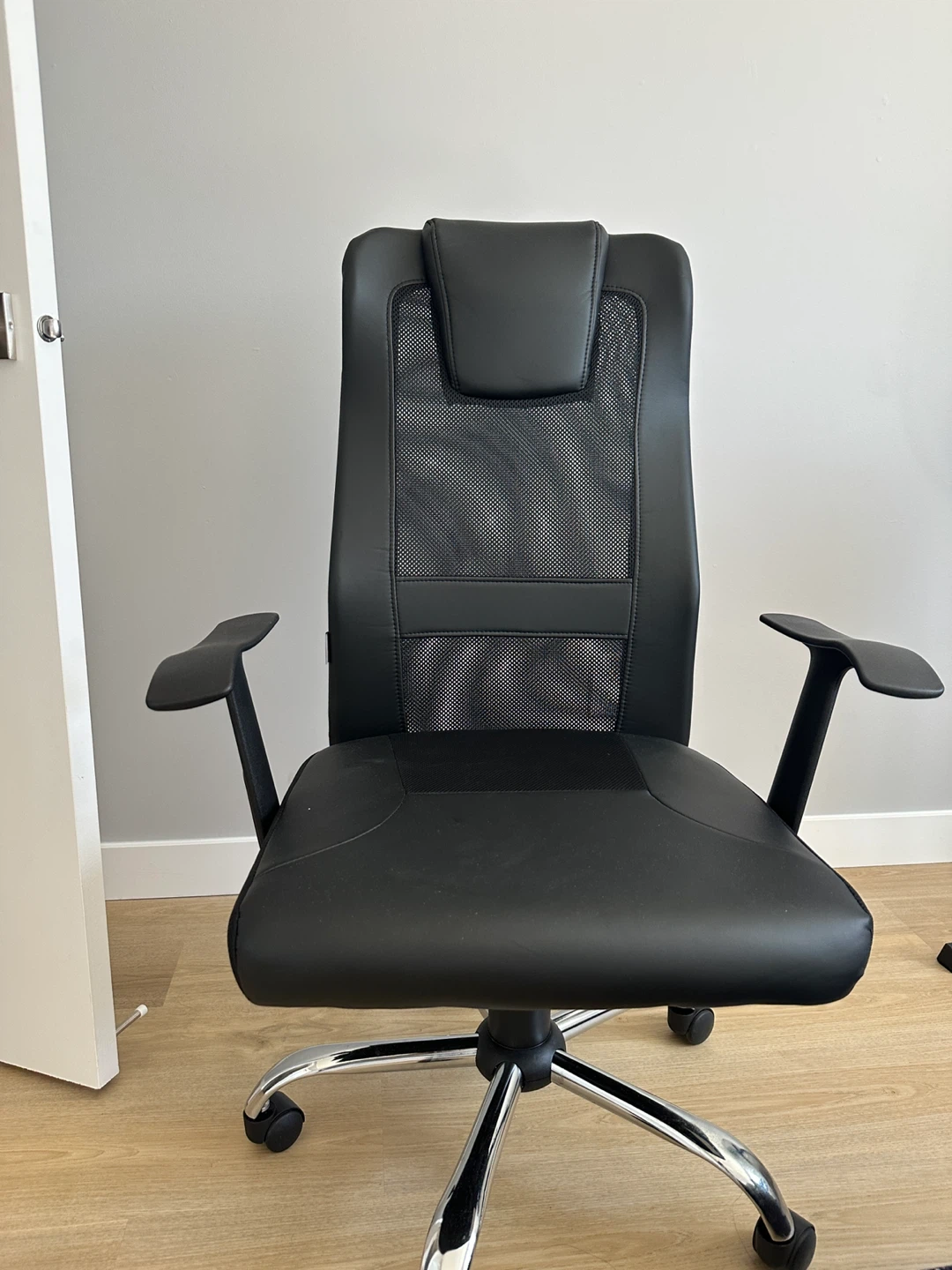 Black Ergonomic Office Chair