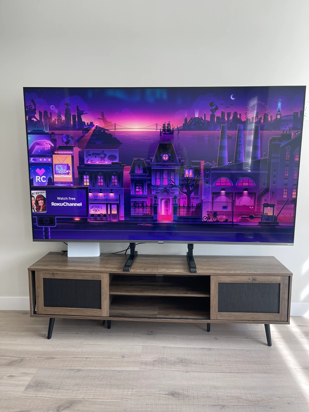 Philips 75" Roku TV- Barely used - photo 3