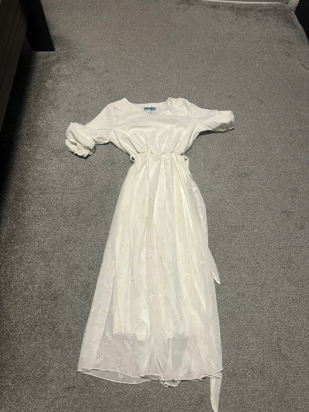 Miss Sara white floral print dress size 42