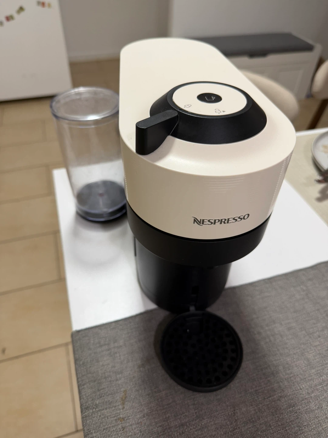 Nespresso Vertuo Pop+ Coconut White Coffee Machine - photo 2