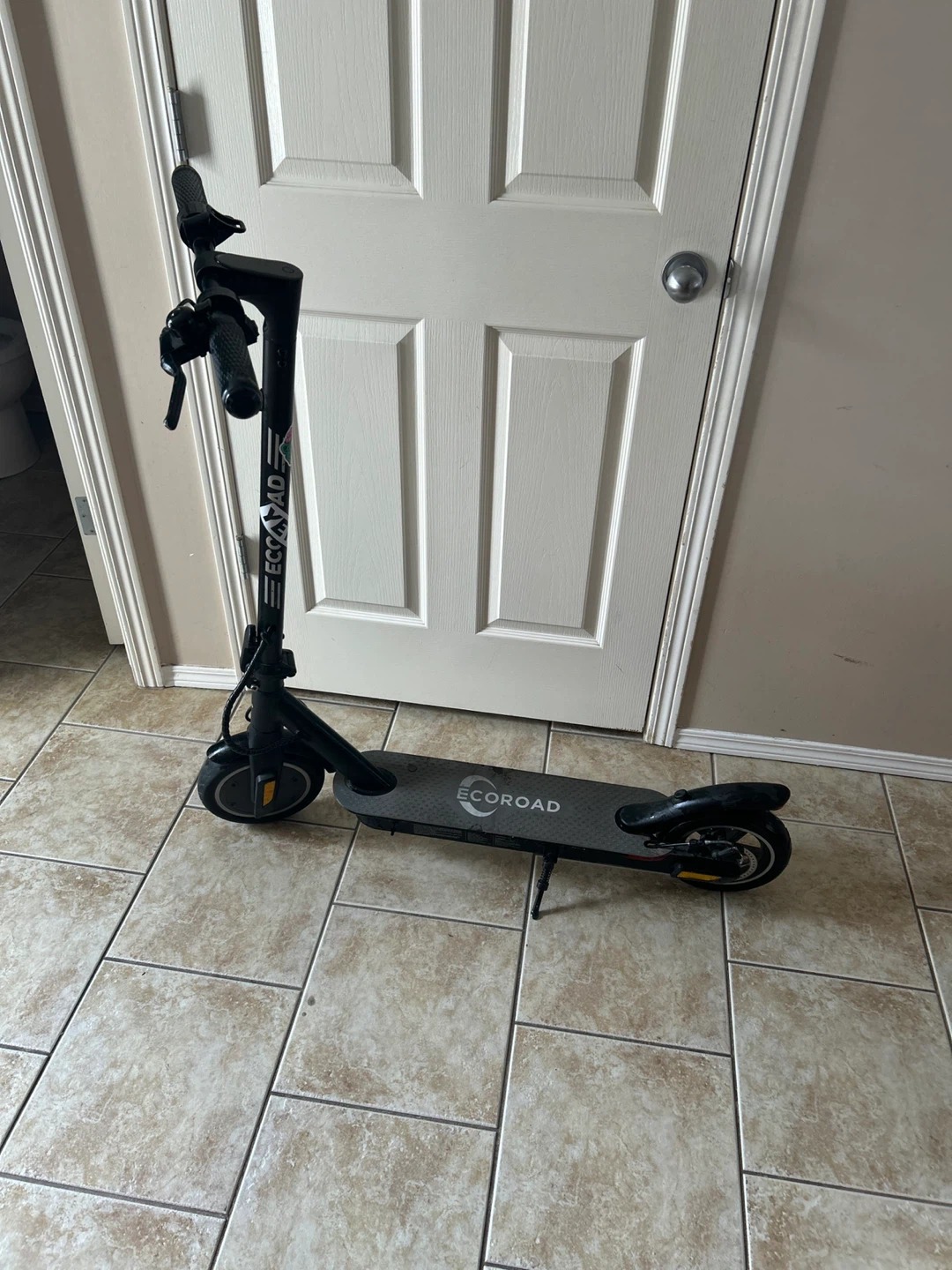 ECOROAD Electric Scooter
