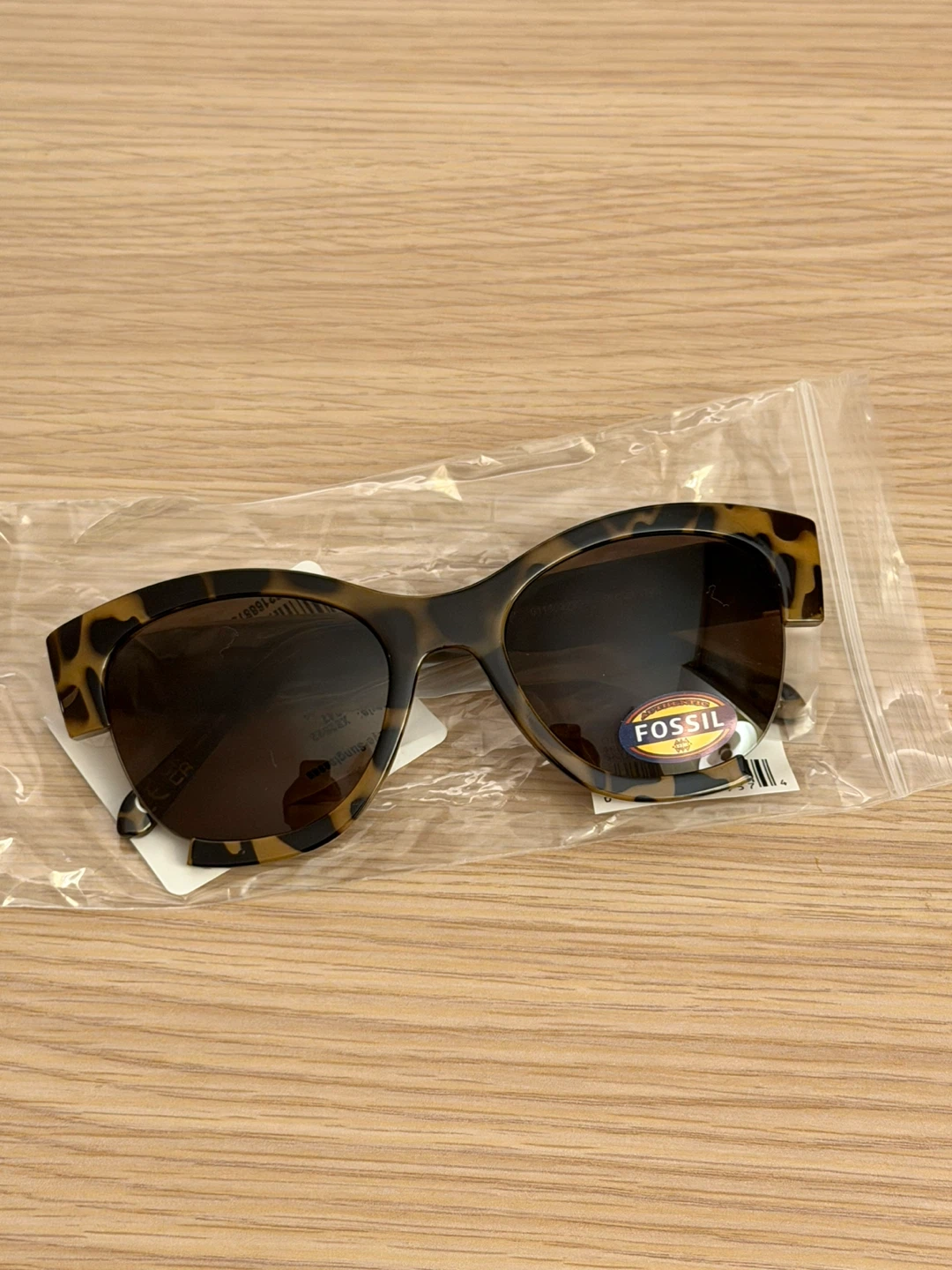 Fossil Sunglasses - Leopard Print Cat Eye