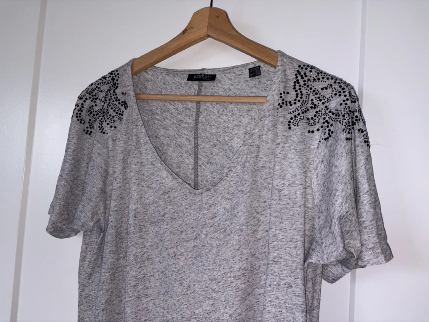 Woman's Grey T-Shirt with Embellished Shoulders