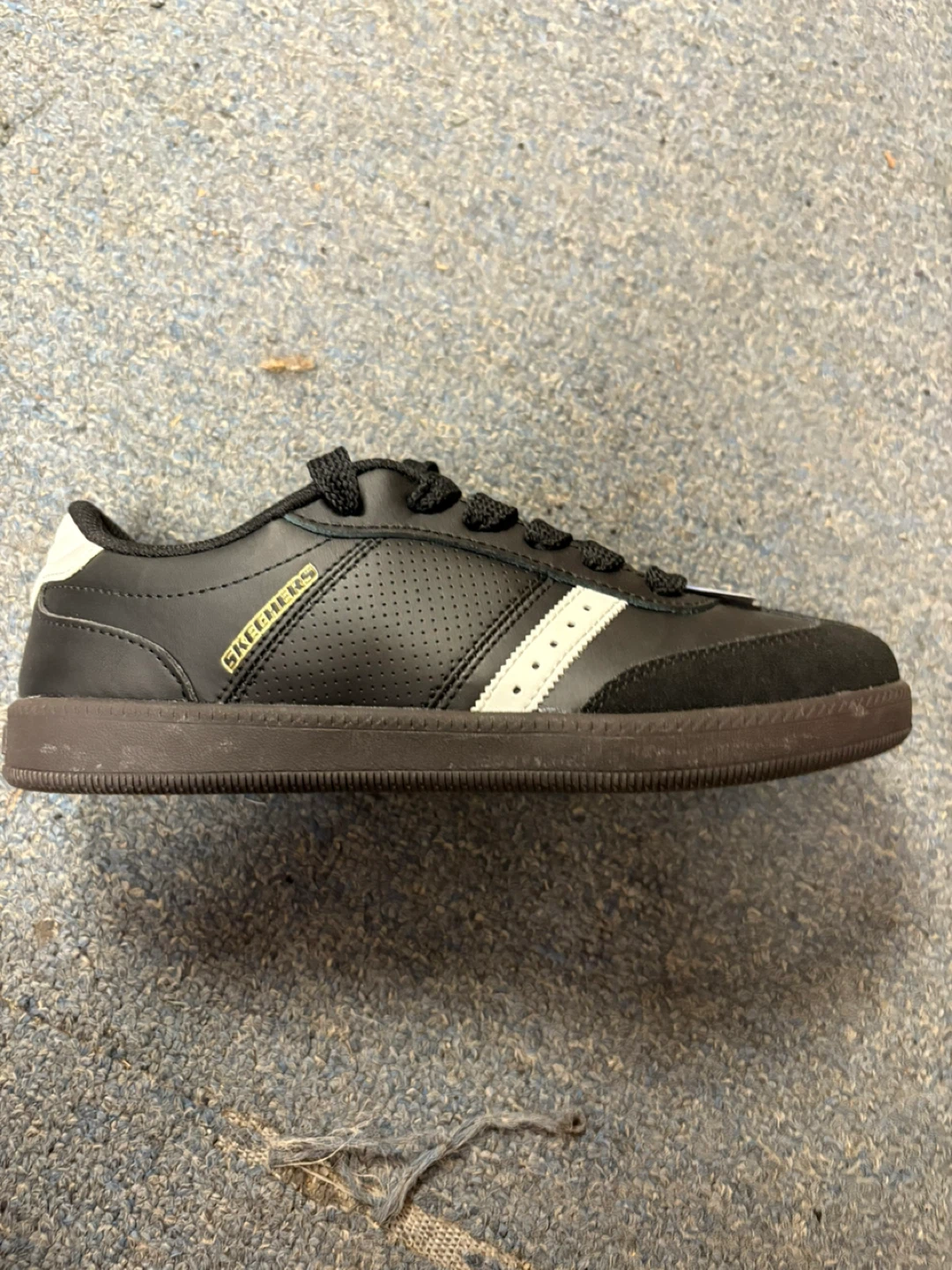 Skechers Men's Black Shoes size 3.5 - photo 4