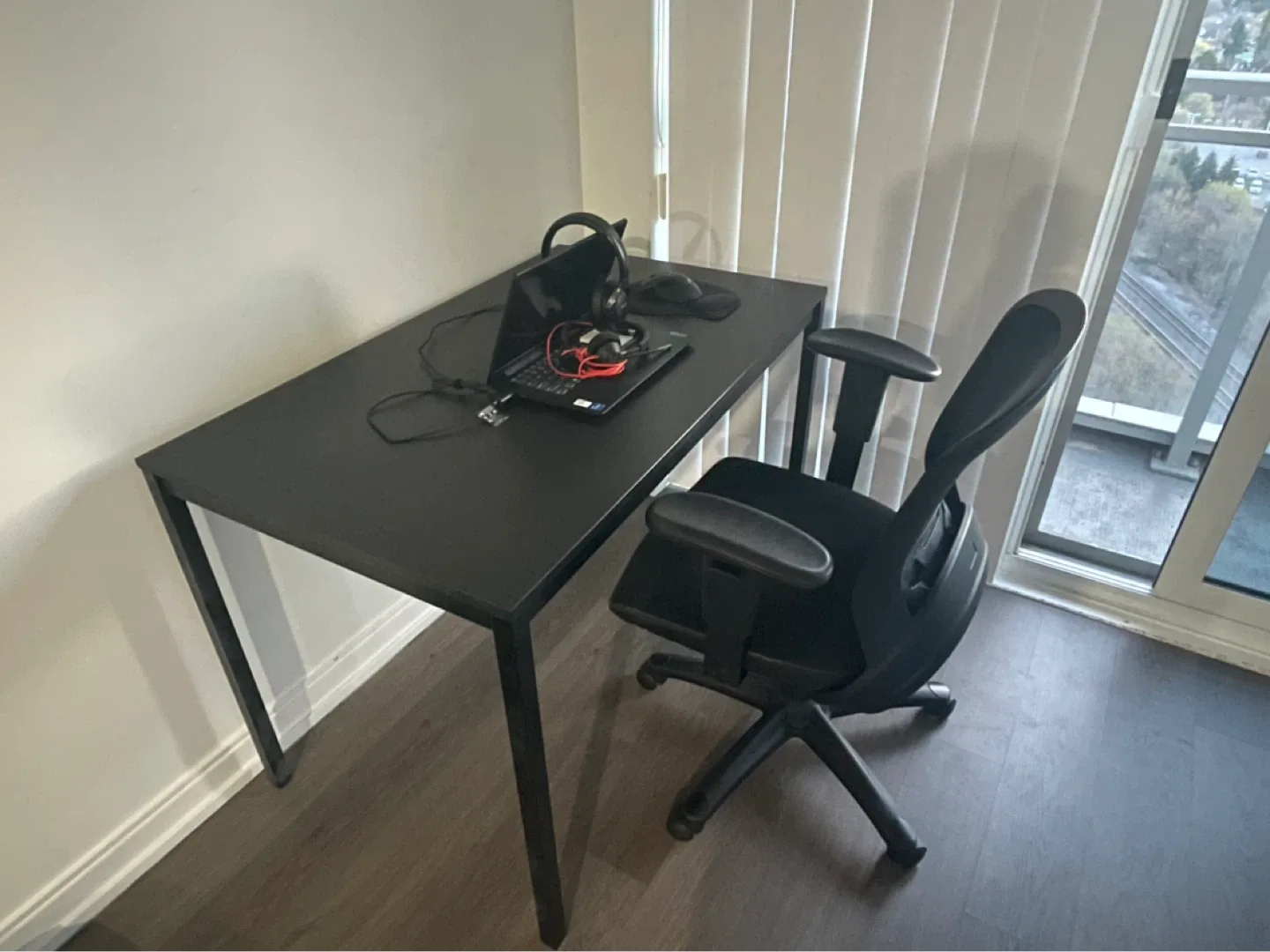 IKEA Computer/Laptop Table + Chair (Bundle)