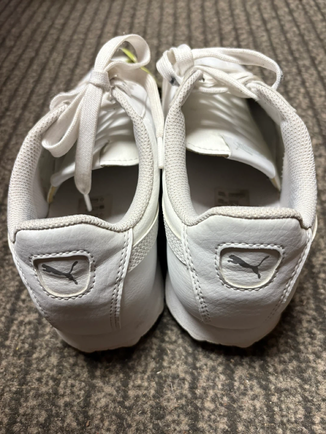 Puma White Leather Sneakers size 7 - photo 2