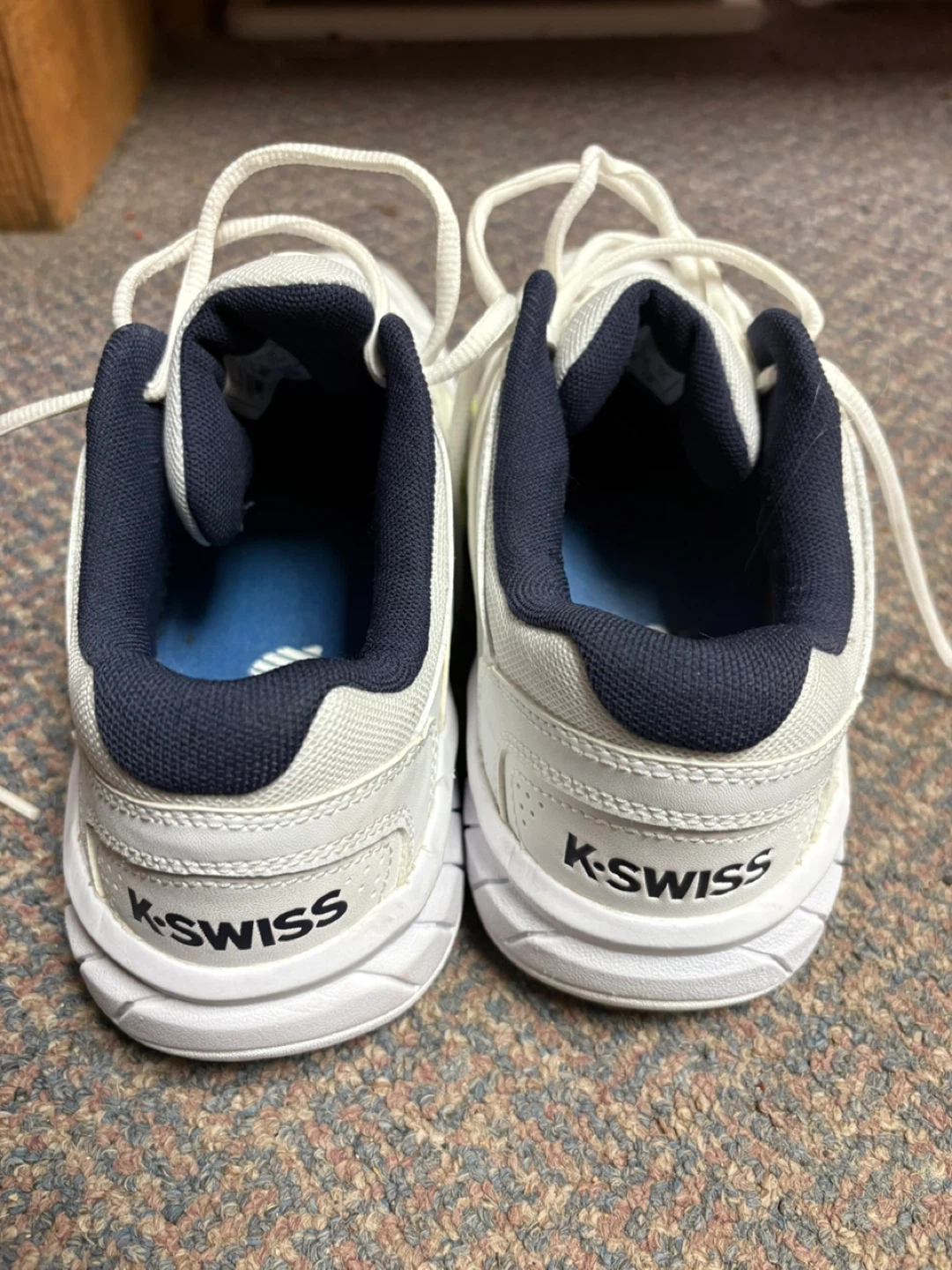 White K-Swiss Tennis Shoes size 9 - photo 2