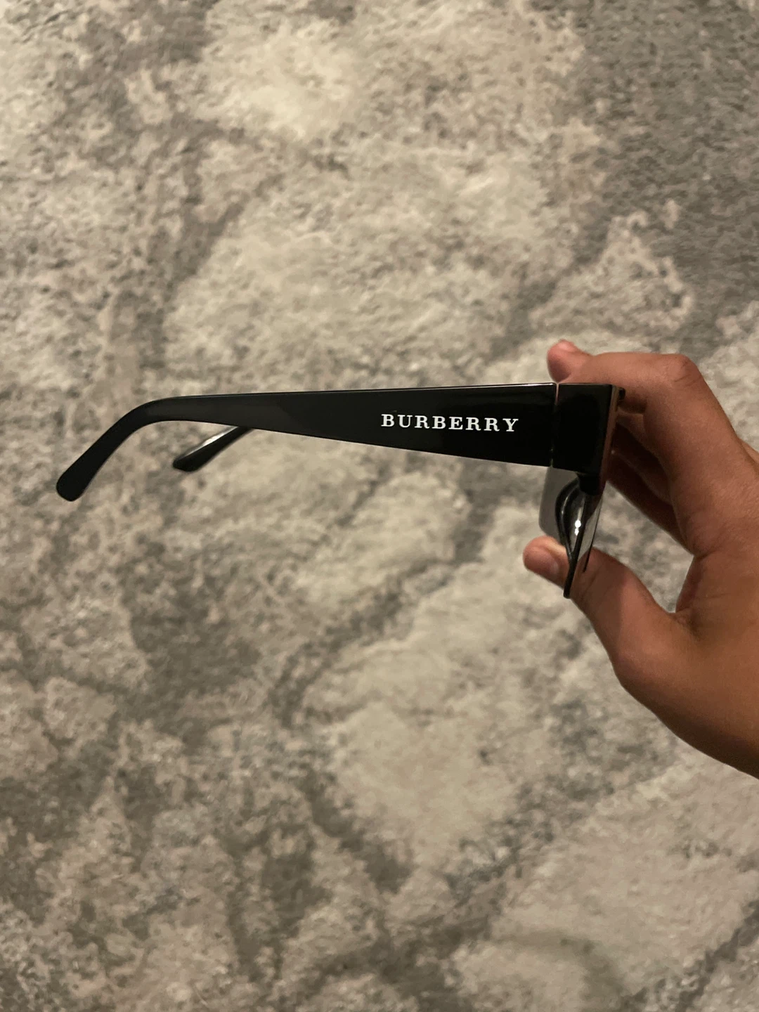 Burberry Sunglasses - photo 2