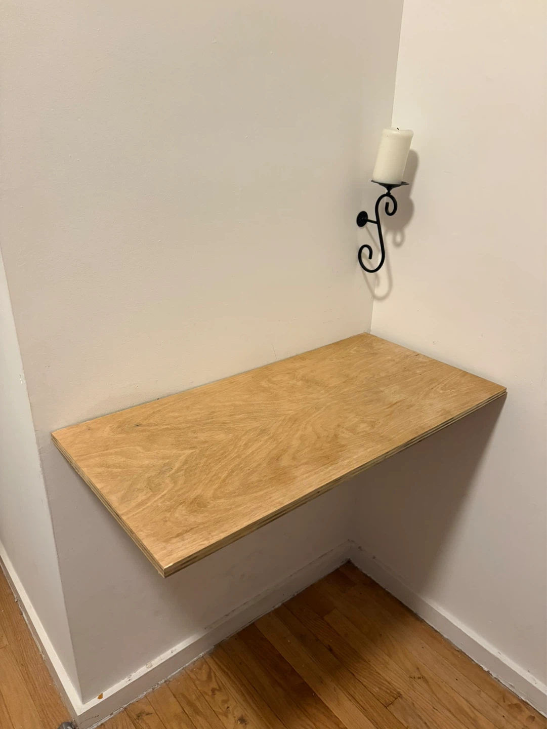 Wood Corner Shelf