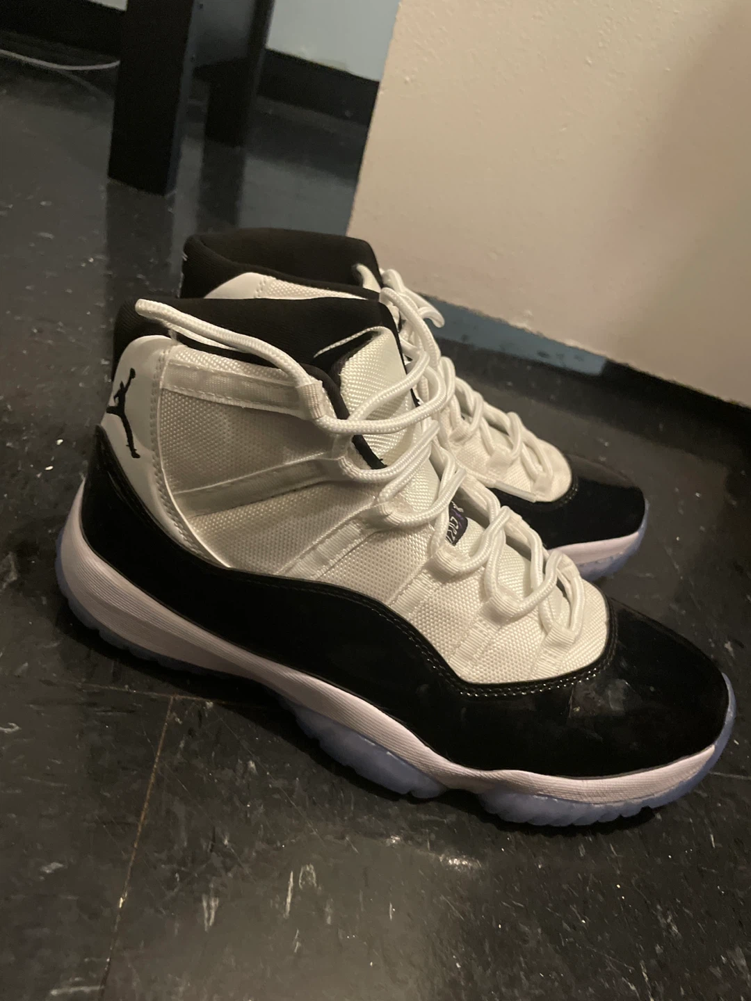 Air Jordan 11 Retro Concord - photo 2