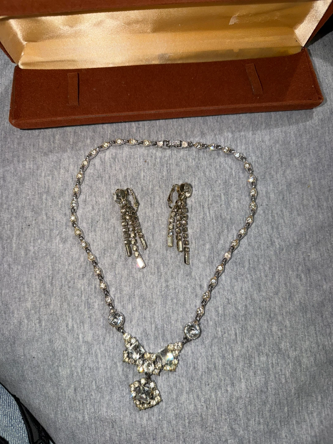 Rhinestone Necklace and Earring Set with Box - photo 4