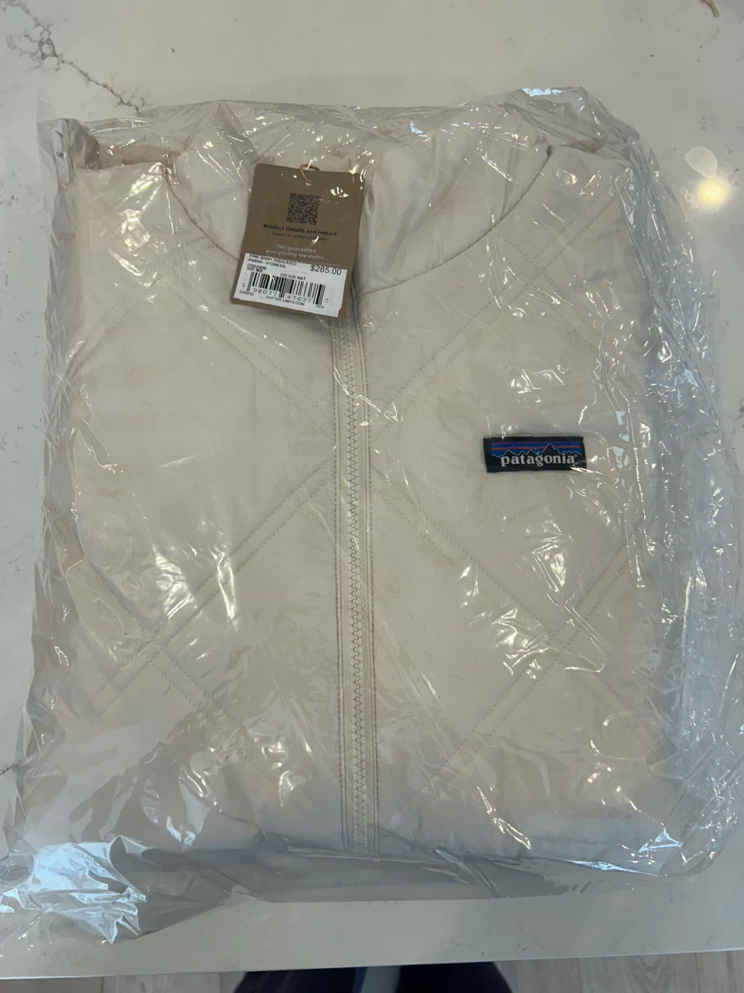 Patagonia Pine Bank Insulated Parka NWT - photo 2