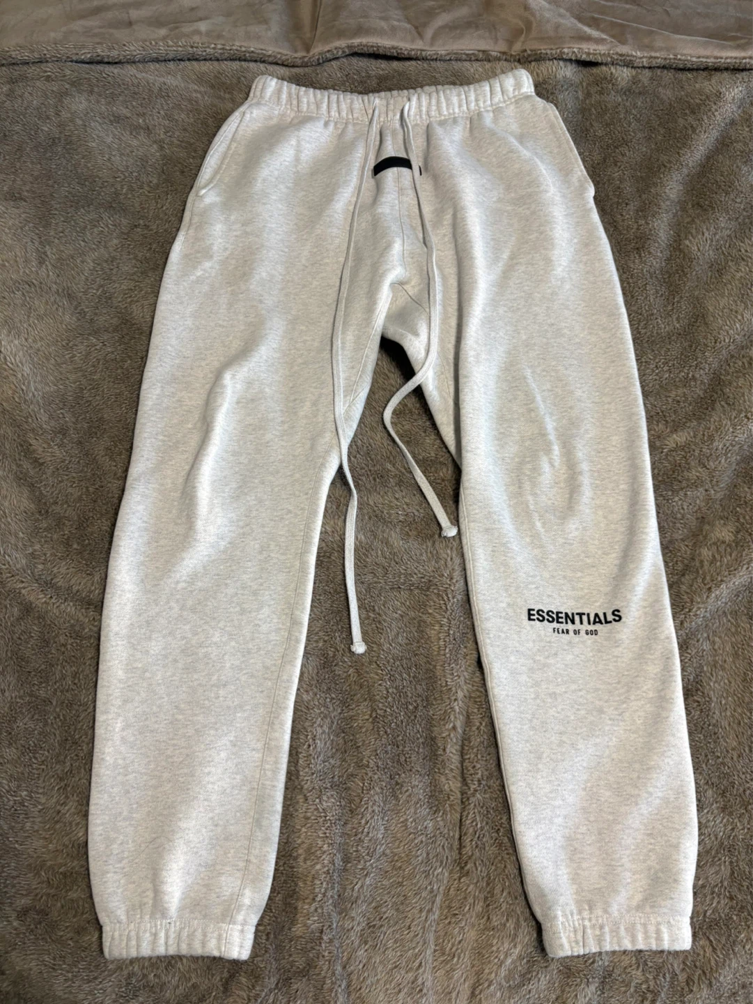 ESSENTIALS Fear of God Sweatpants - Grey - Size M