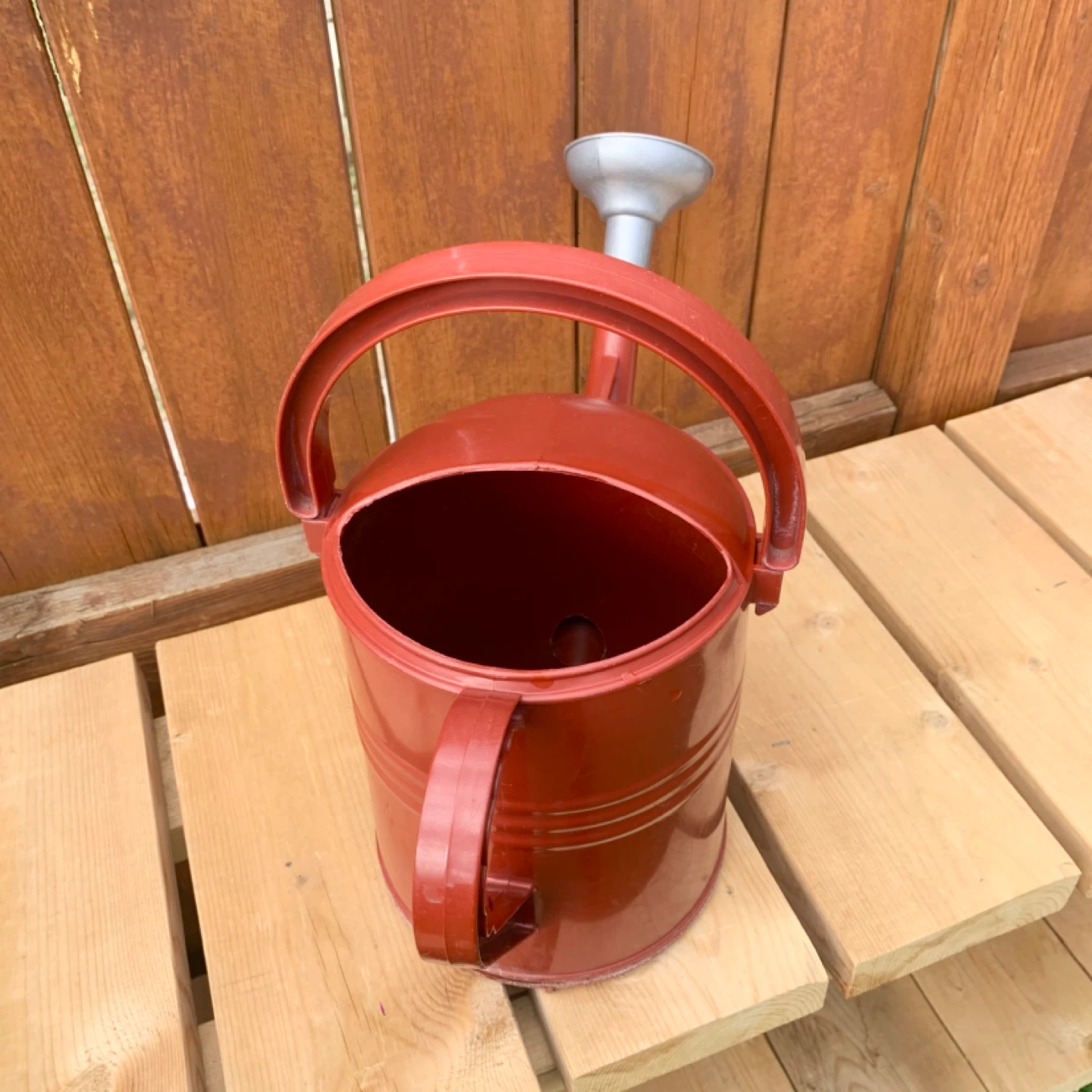 Watering Can Garden Plant Watering Can Red Outdoor Tool - photo 4