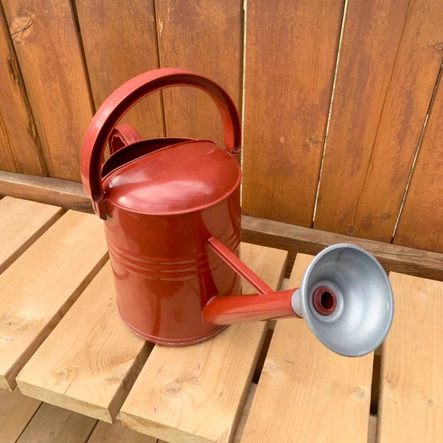 Watering Can Garden Plant Watering Can Red Outdoor Tool - photo 2