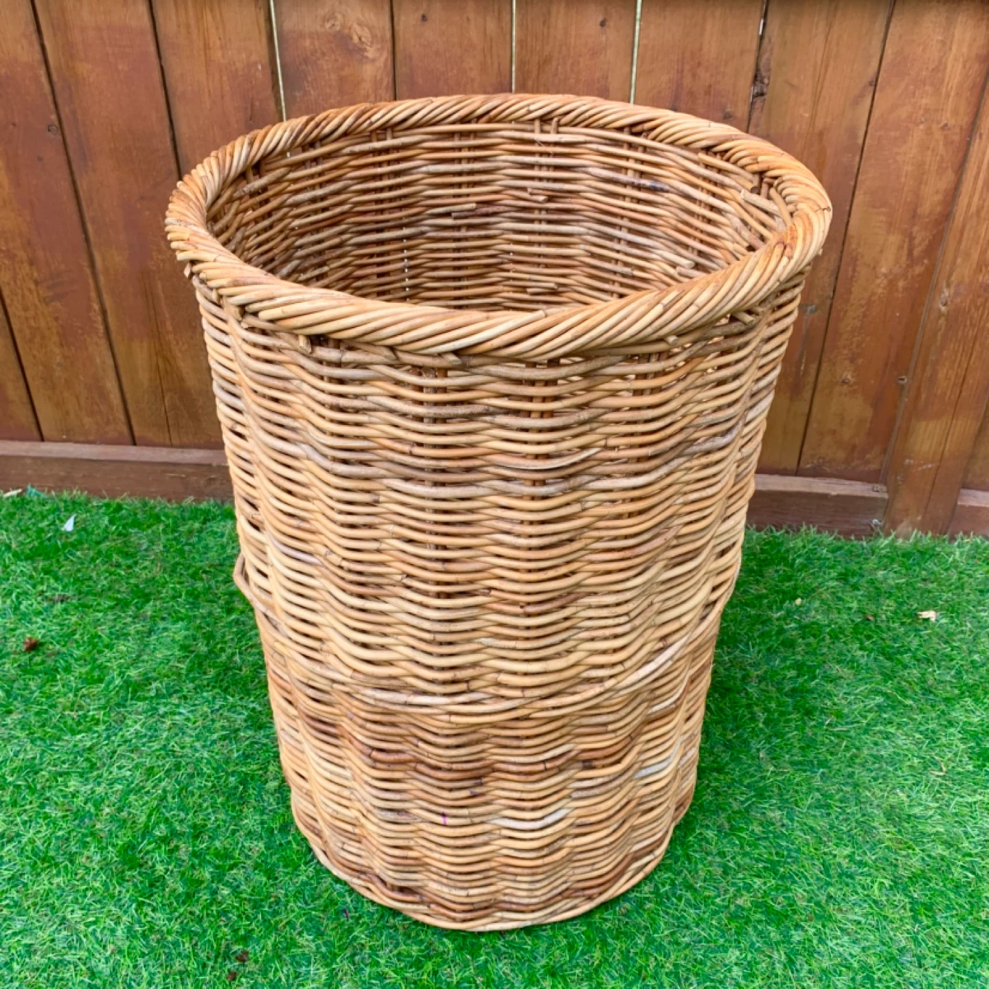 Wicker Basket Large Storage Basket Laundry Basket Woven Decor - photo 3