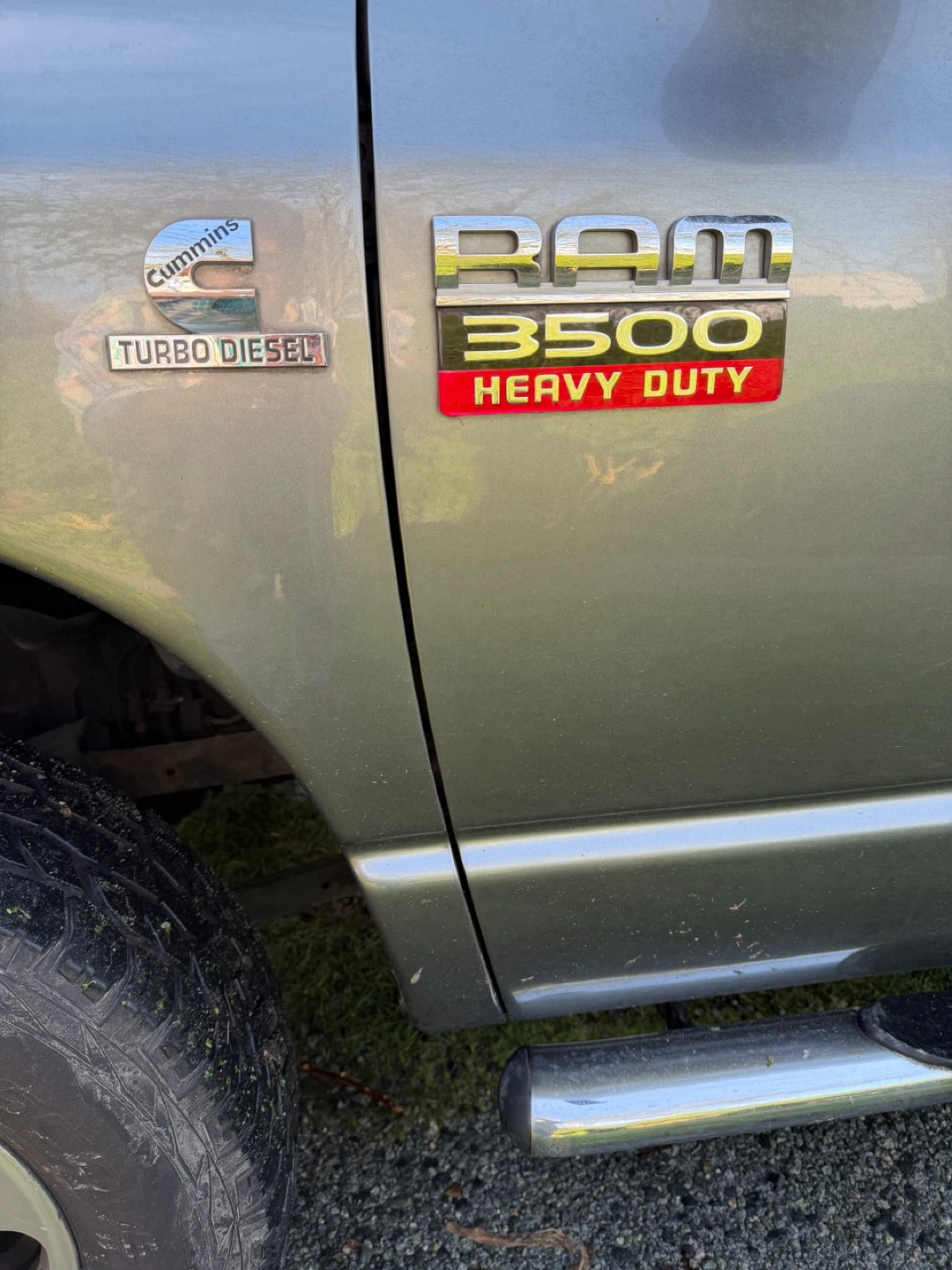 2008 Dodge Ram 3500 Quad Cab 4x4 SLT Bluetec - photo 2