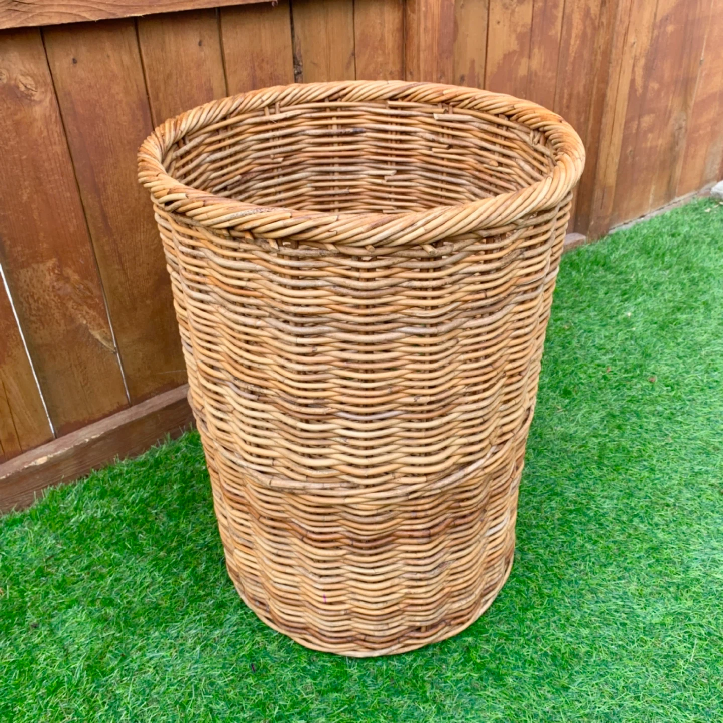 Wicker Basket Large Storage Basket Laundry Basket Woven Decor - photo 4