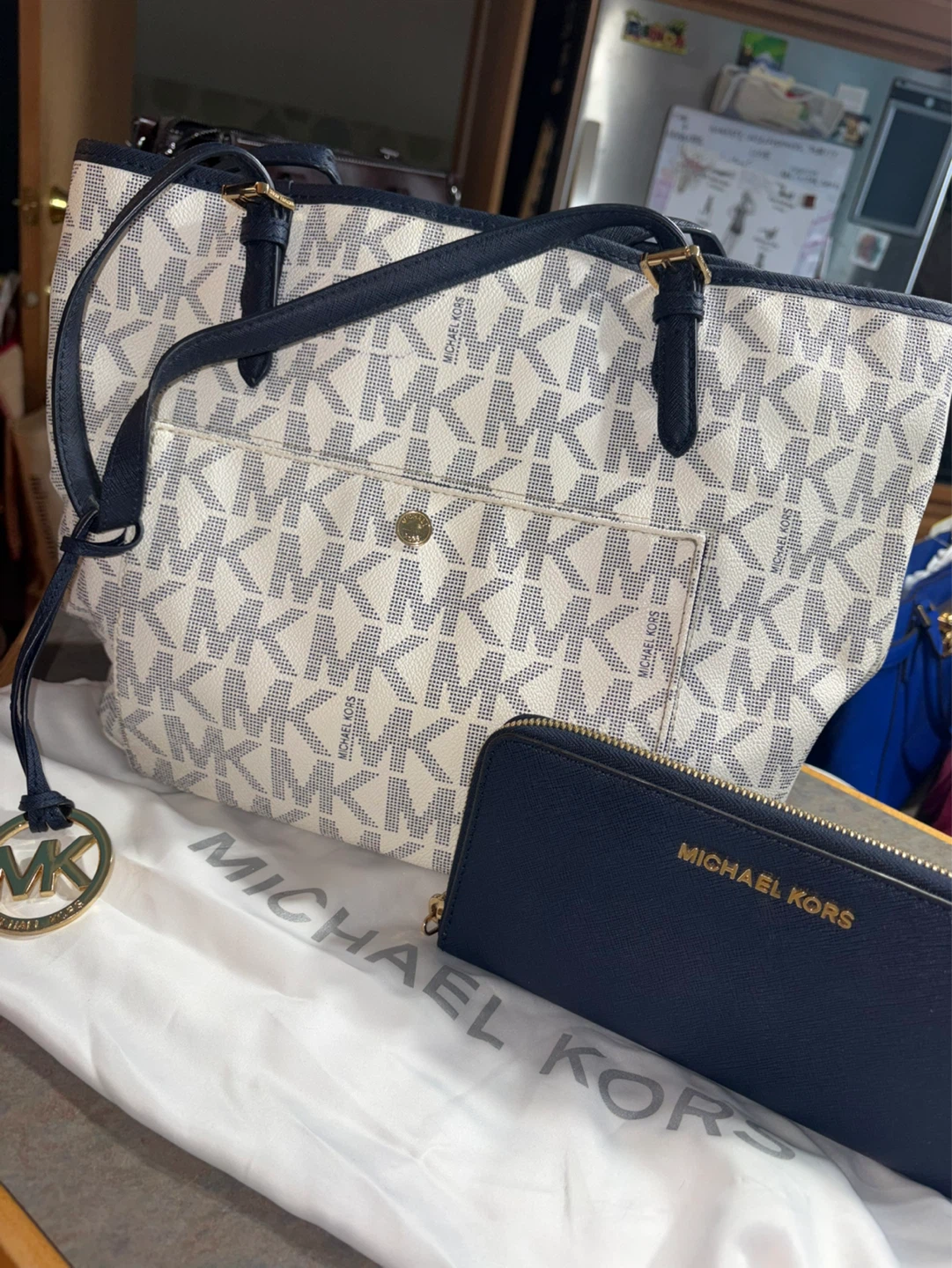 Michael Kors Tote Bag and Wallet Set