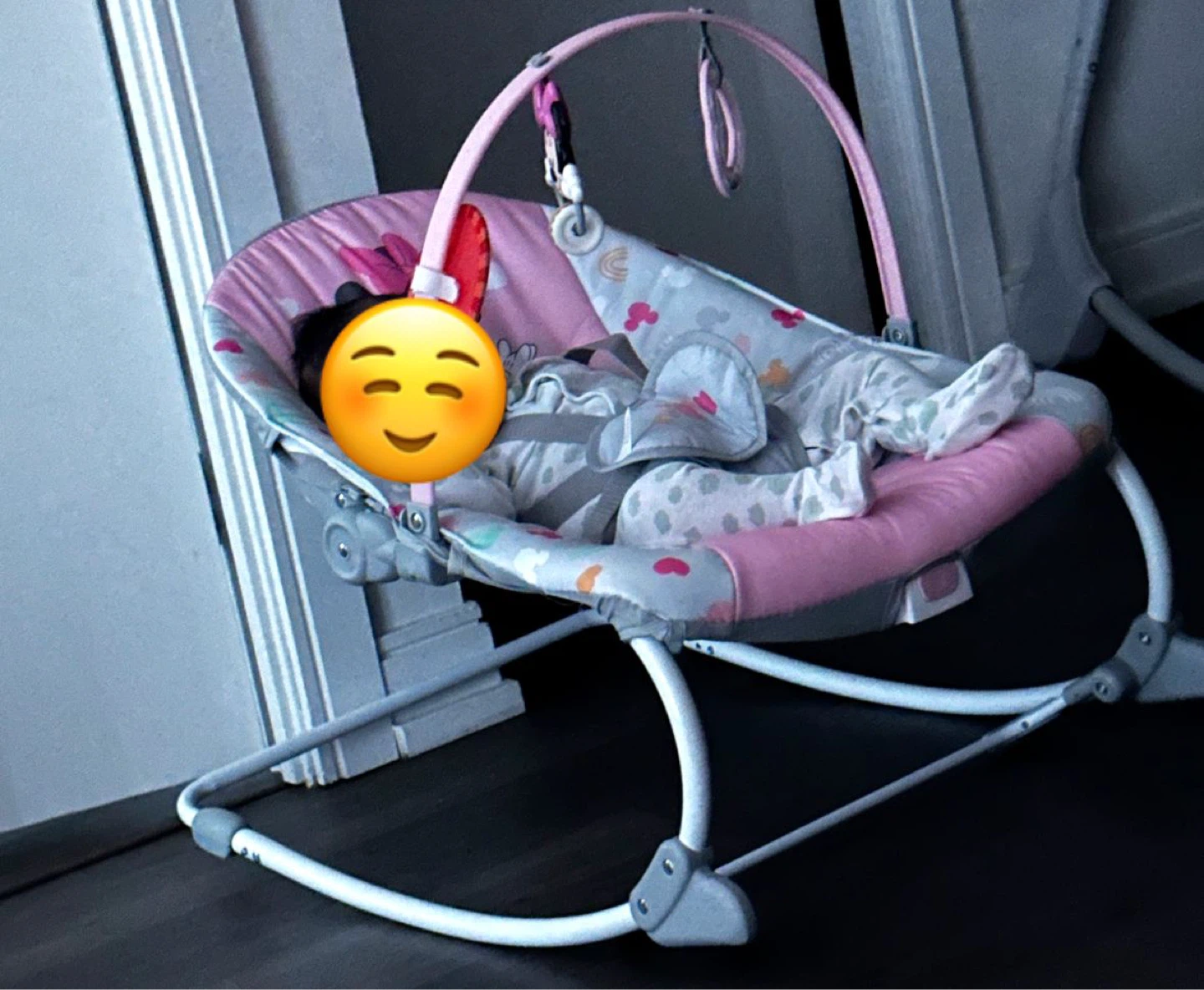 Baby Bouncer Seat with Minnie Mouse Theme - photo 3