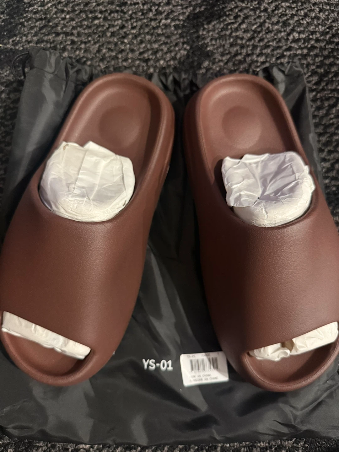 YZY YS-01 Slides ‘Fudge’ - photo 3