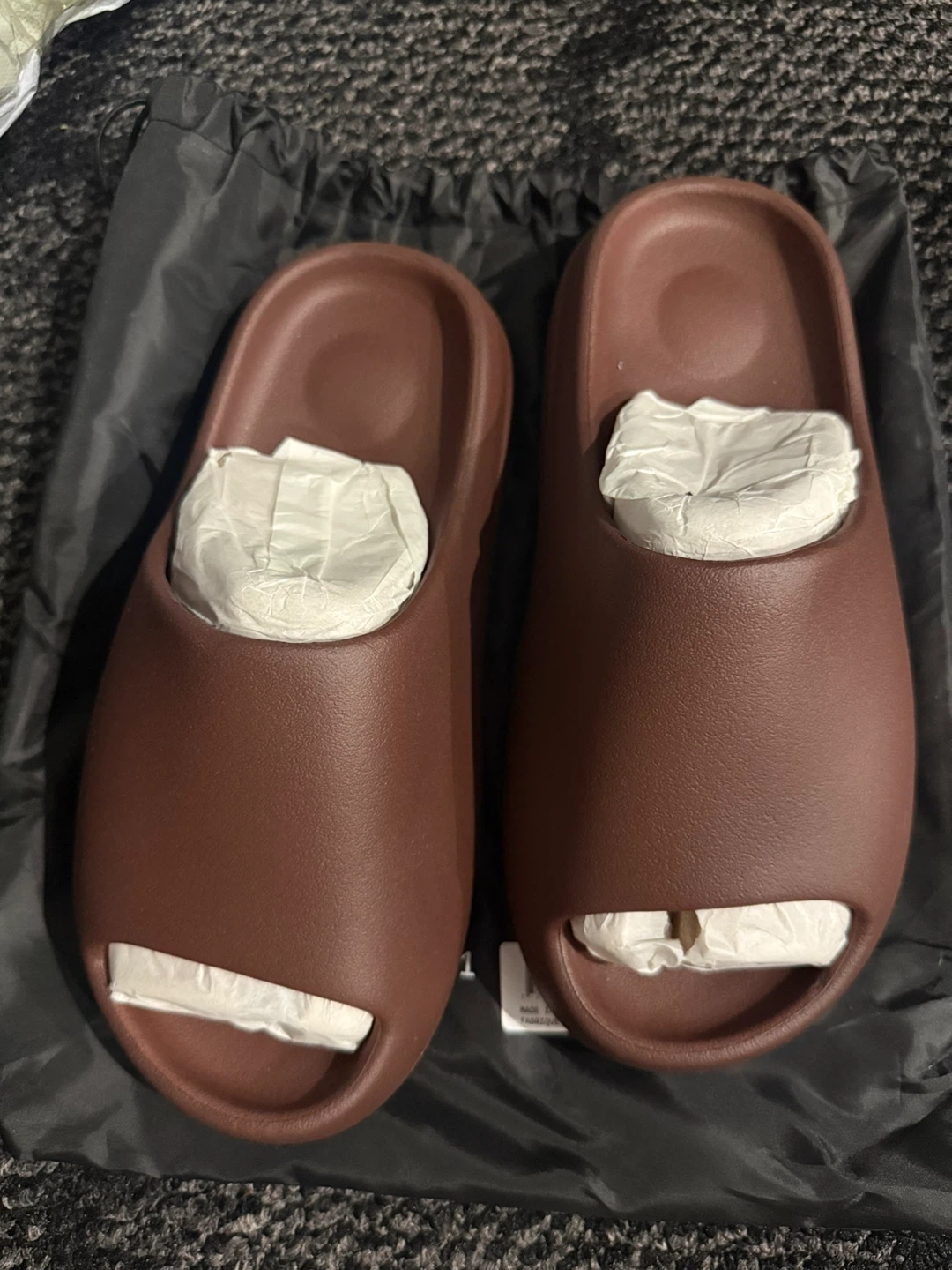 YZY YS-01 Slides ‘Fudge’