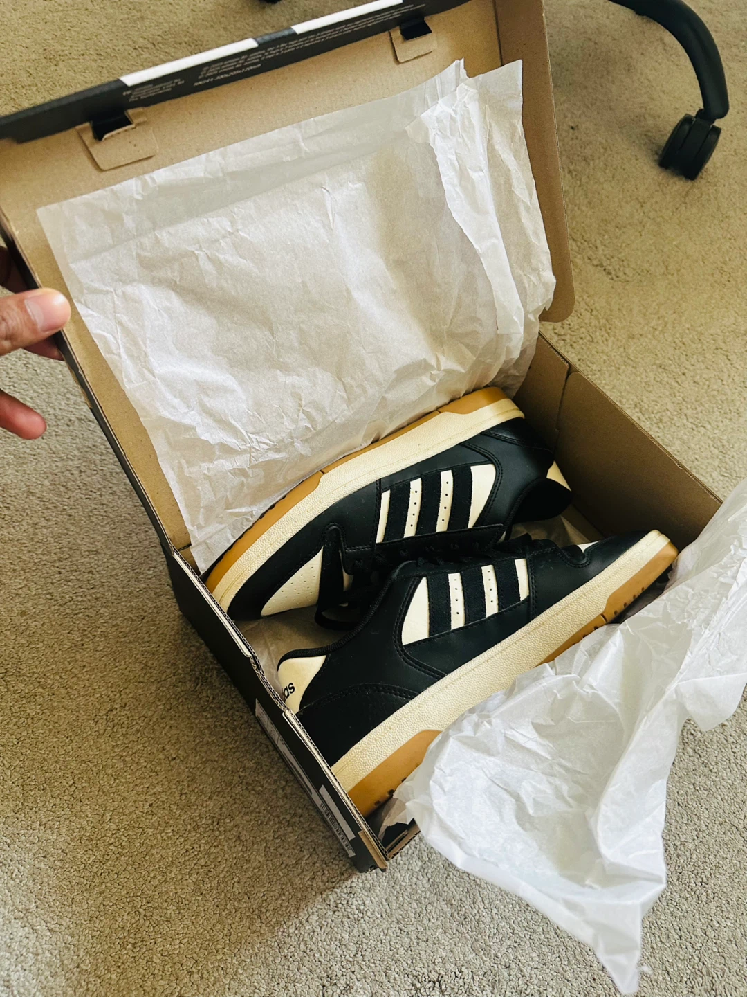 Adidas Black & White Sneakers - photo 4