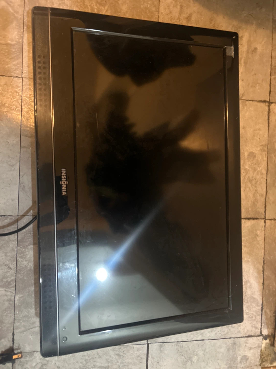 Insignia 19 inch TV/DVD Combo
