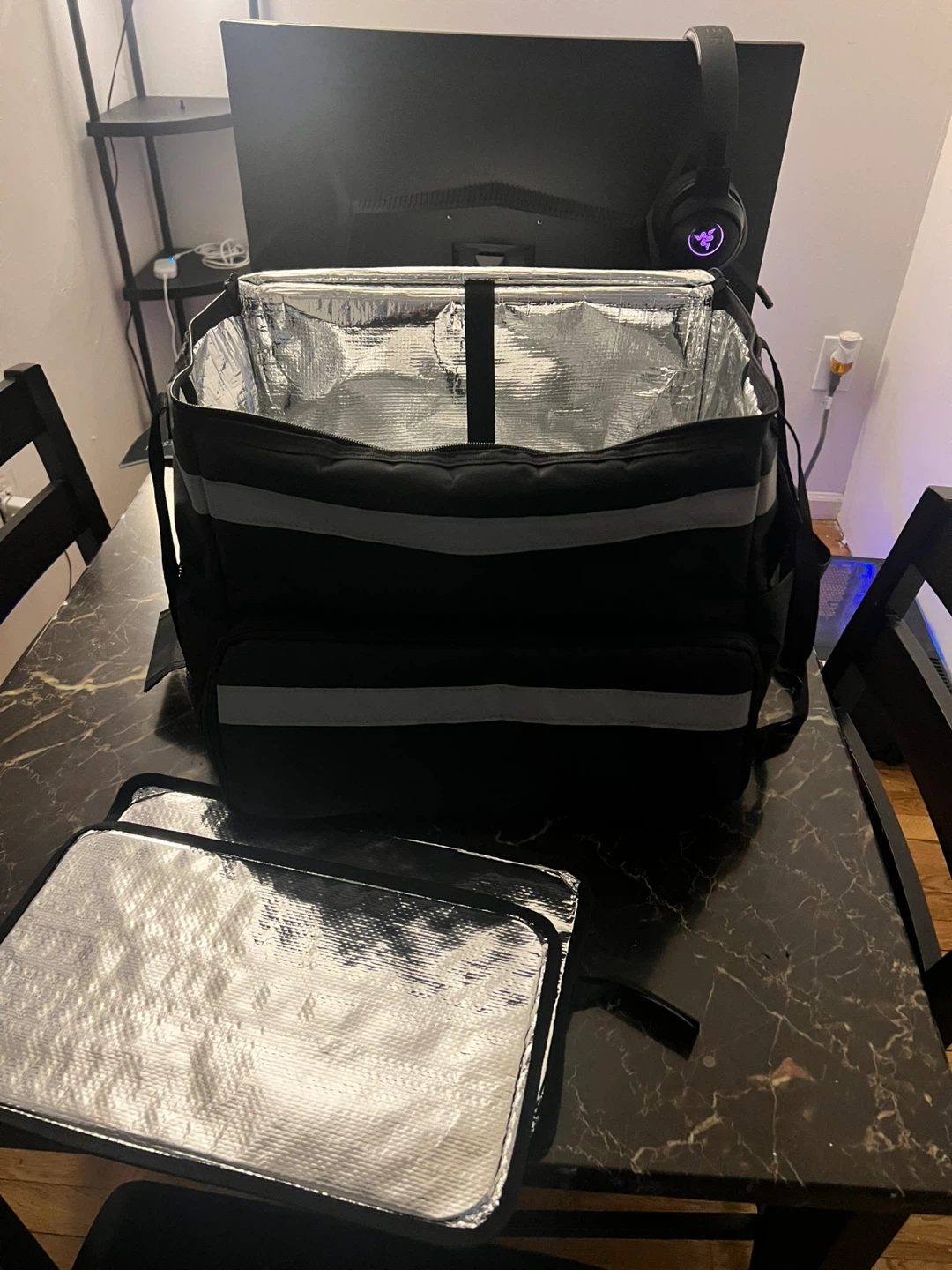 Black Insulated Food Delivery Backpack - photo 5