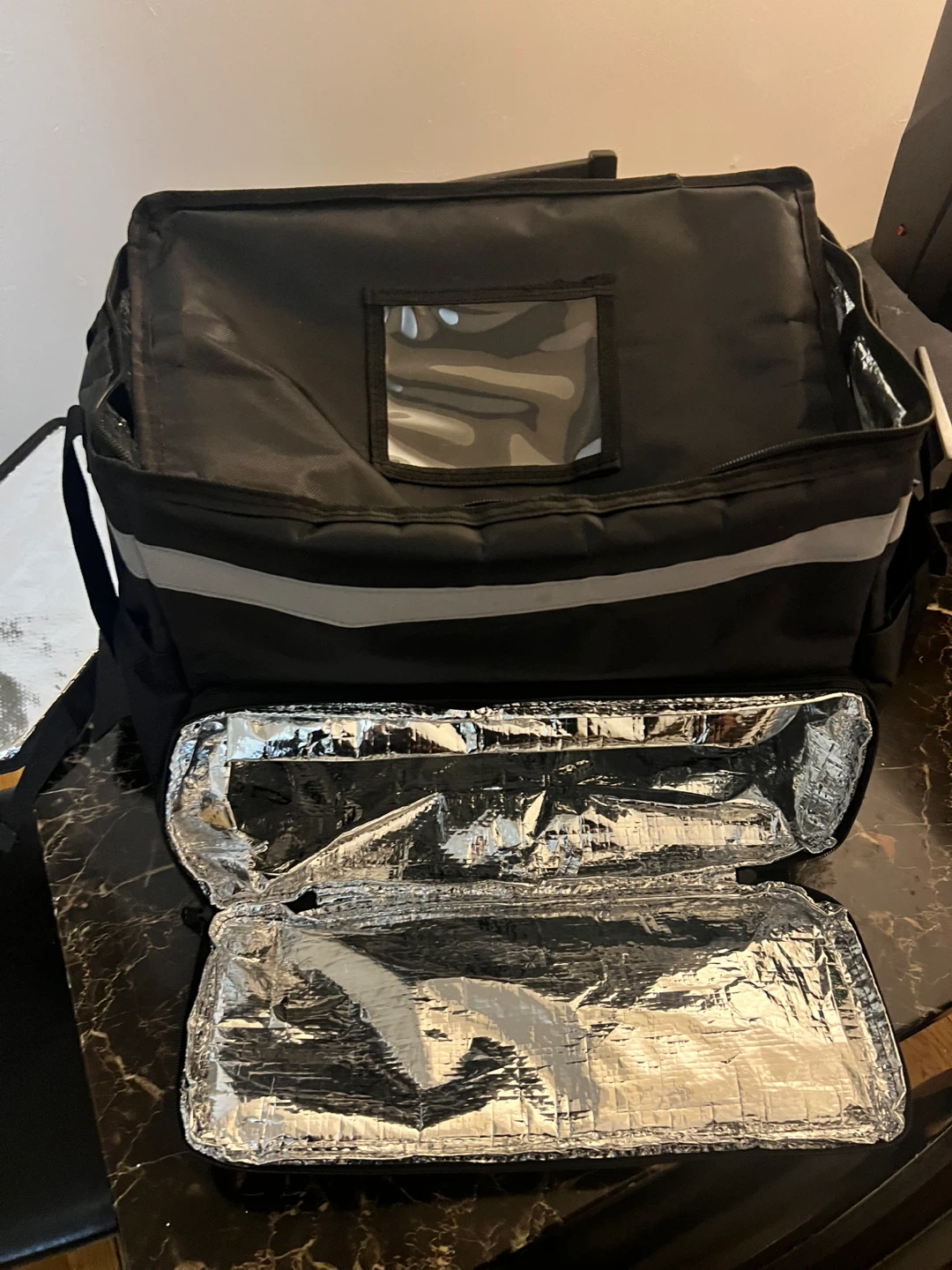 Black Insulated Food Delivery Backpack - photo 4