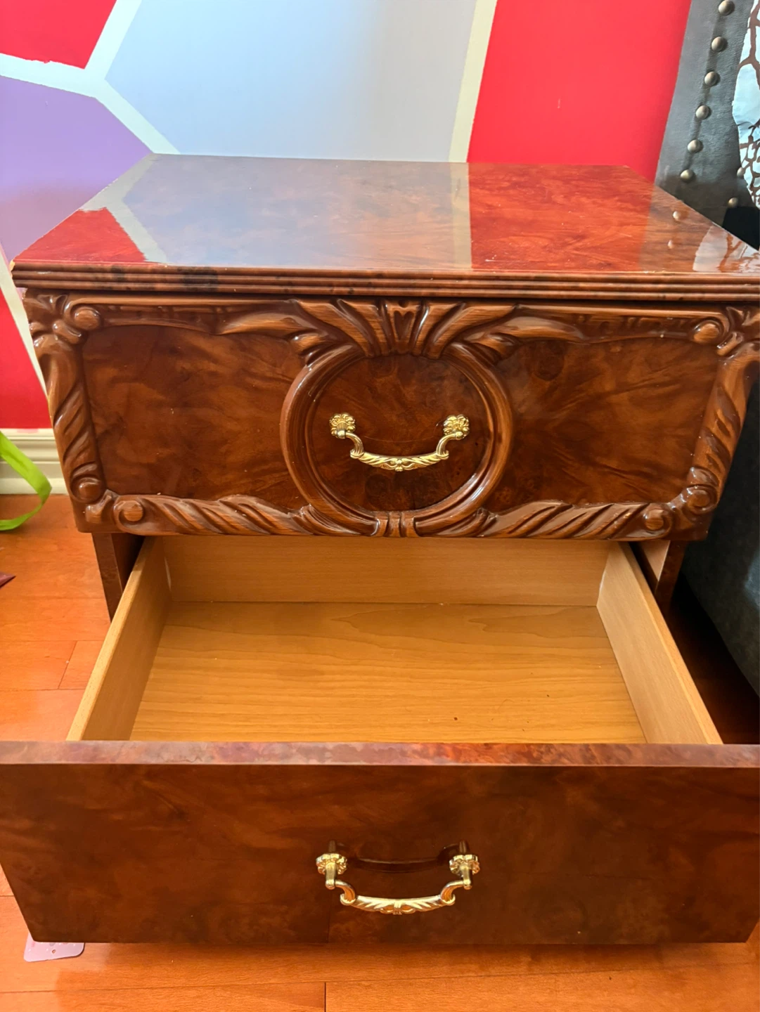 2 Vintage Italian Style Nightstands – Burl Wood, 2 Drawer - photo 2