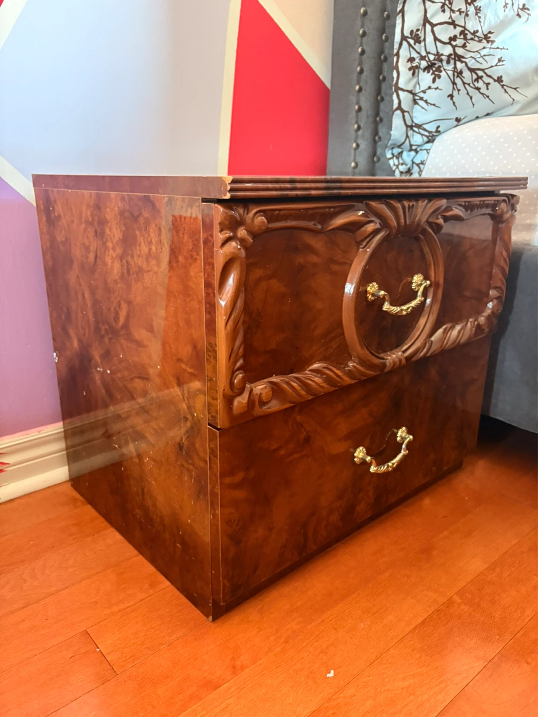 2 Vintage Italian Style Nightstands – Burl Wood, 2 Drawer - photo 4