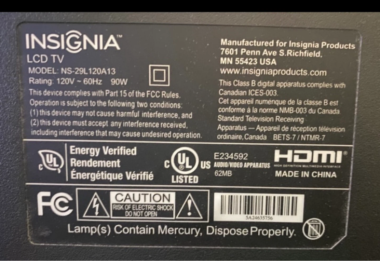 🌱  29" Insignia HDTV 720p – Great Condition with Remote & Stand - photo 3