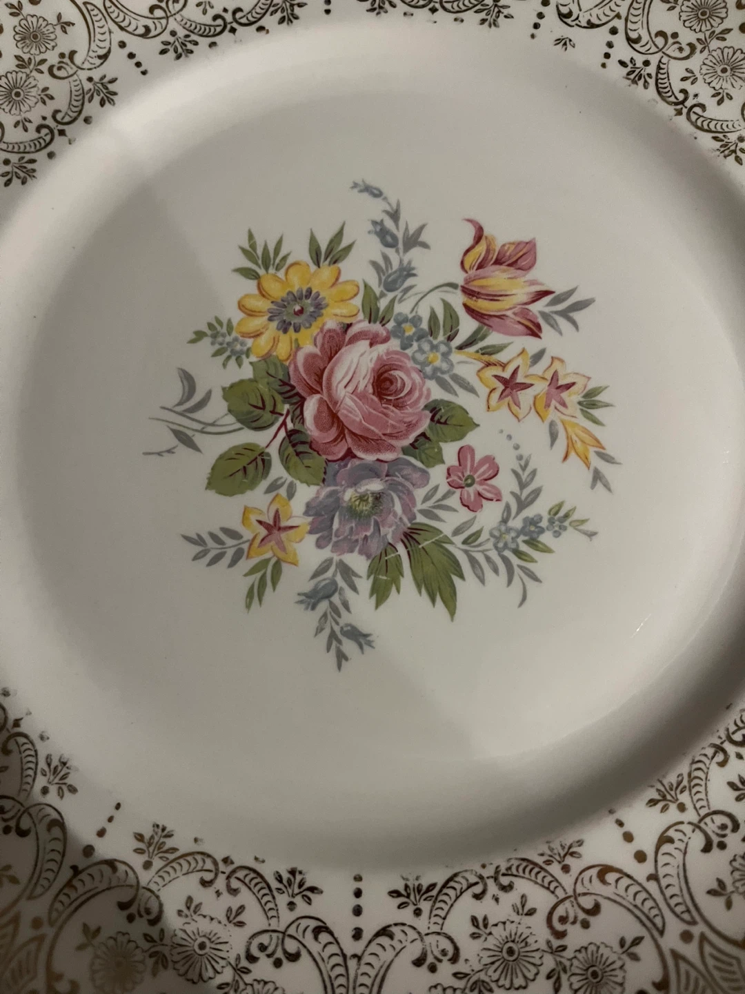 Vintage Plates - Set of 4 - photo 5