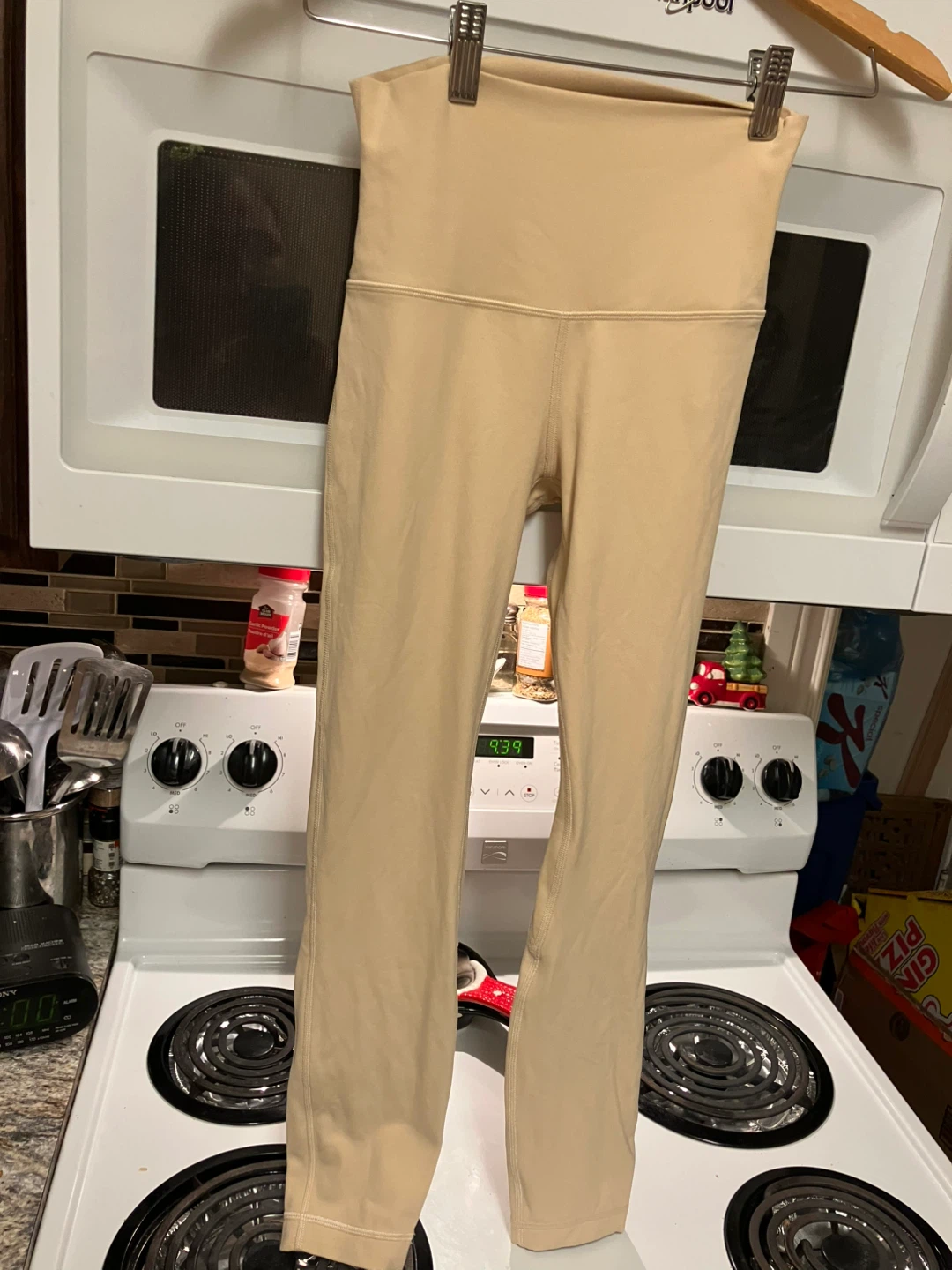 Lululemon Align Leggings Size 4 Beige