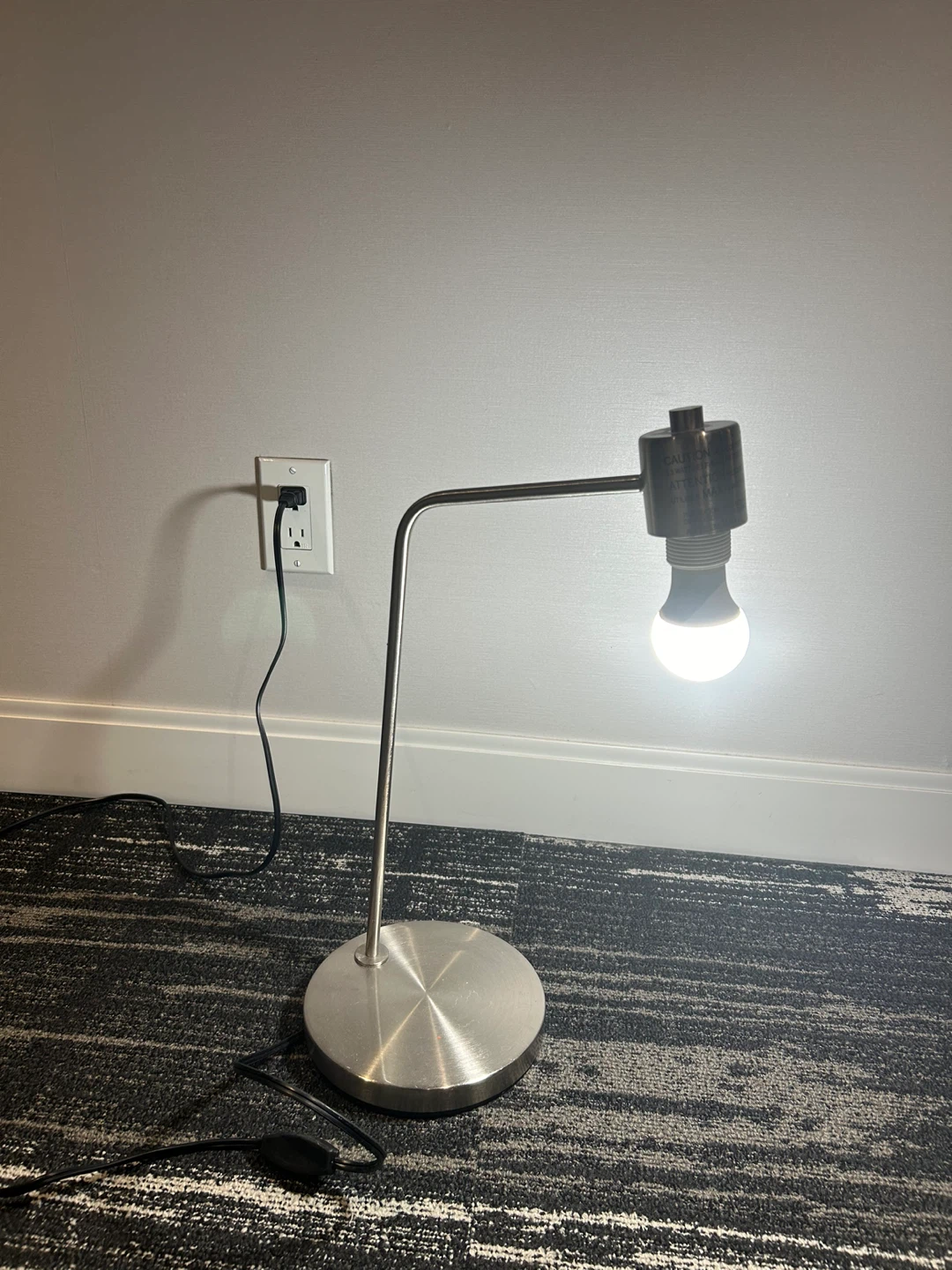 Modern Metal Desk Lamp