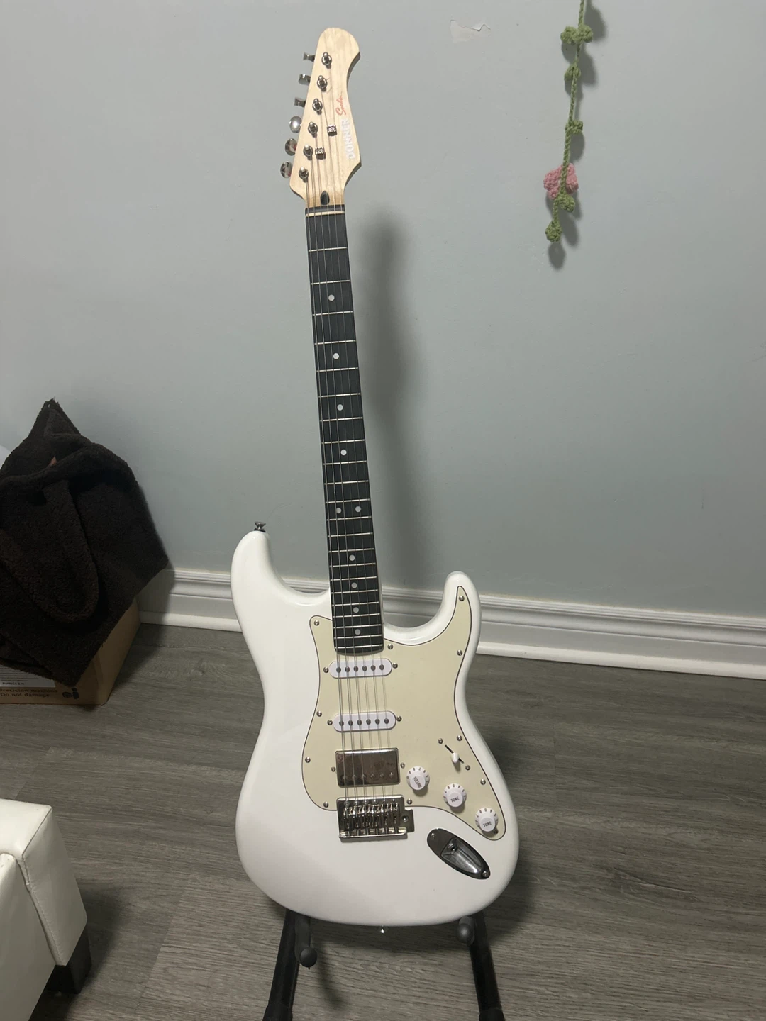 White Electric Guitar Bundle
