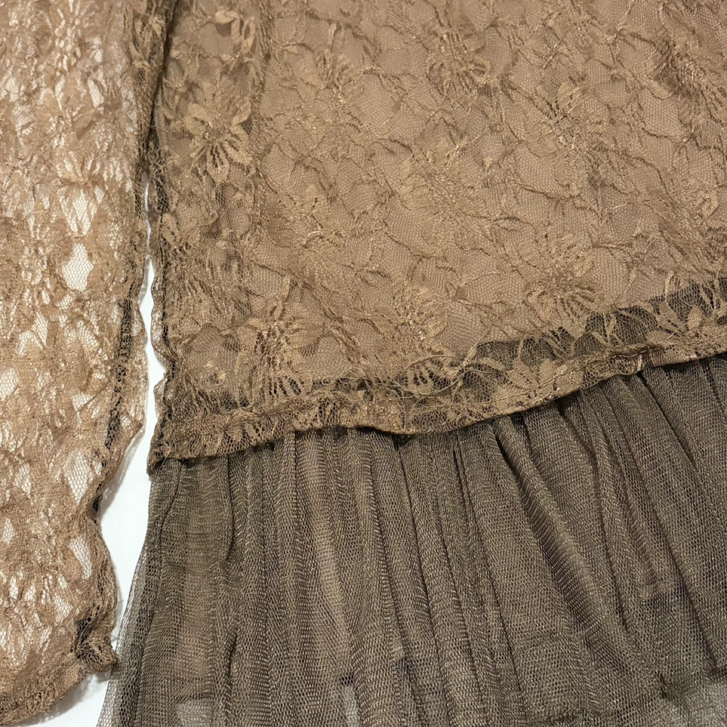 Lace and Tulle Dress - photo 2