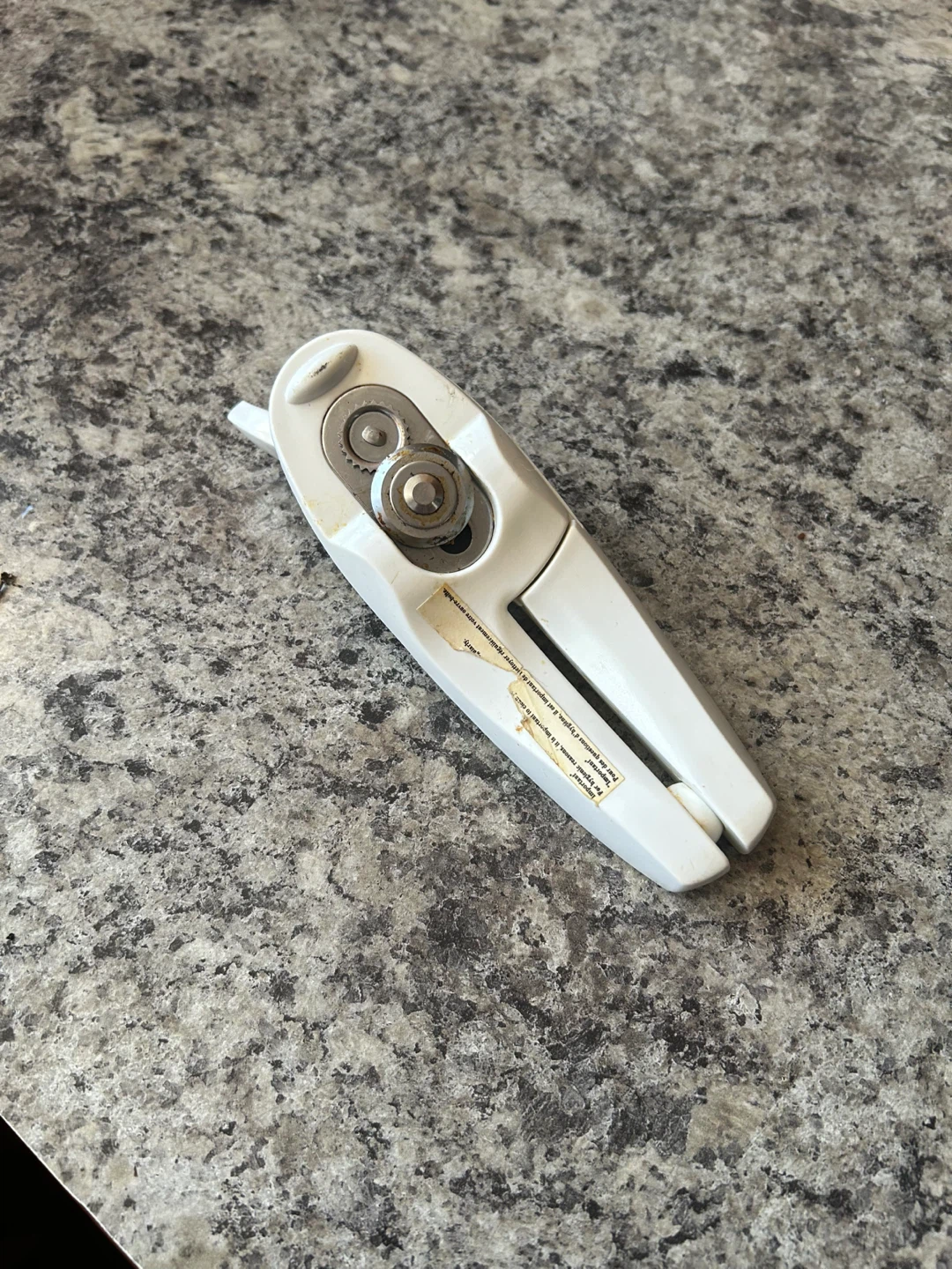 Starfrit Manual Can Opener - photo 2