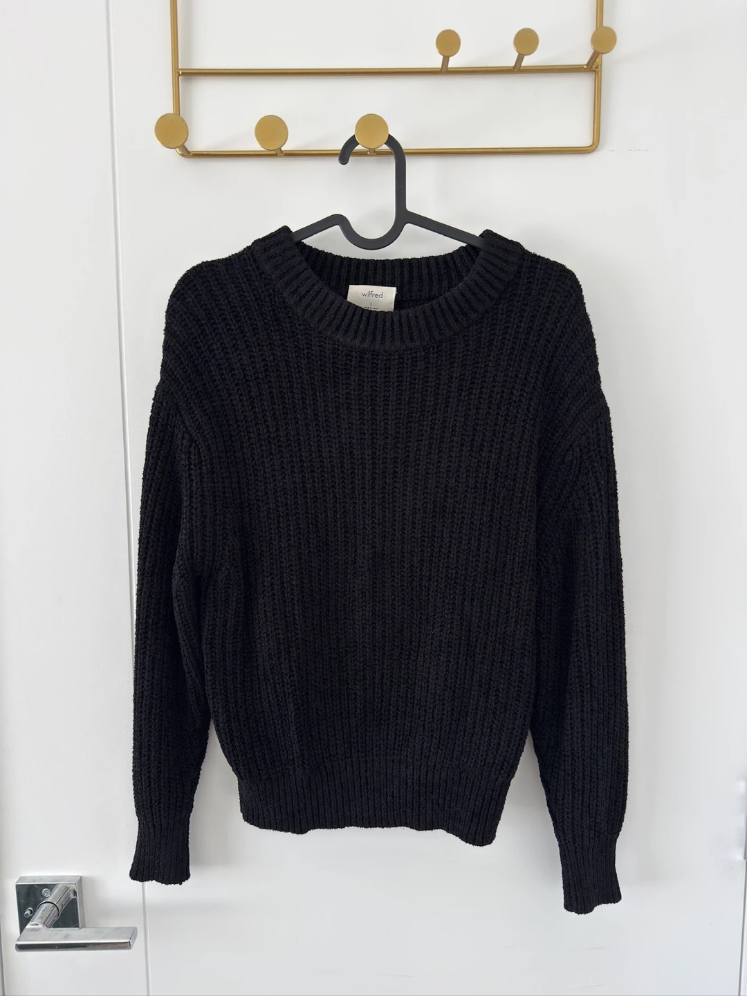 Aritzia Wilfred Free Essential Chenille Sweater Black - photo 4