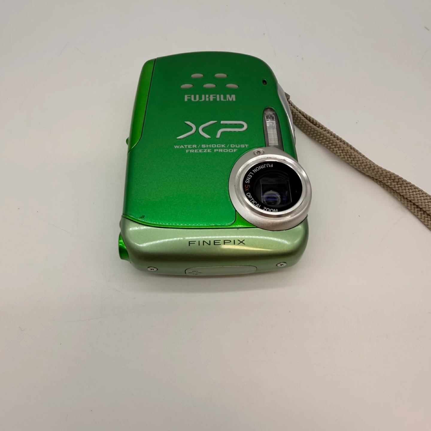 Fujifilm FinePix XP10 Waterproof Camera Green + Charger SD Card - photo 2